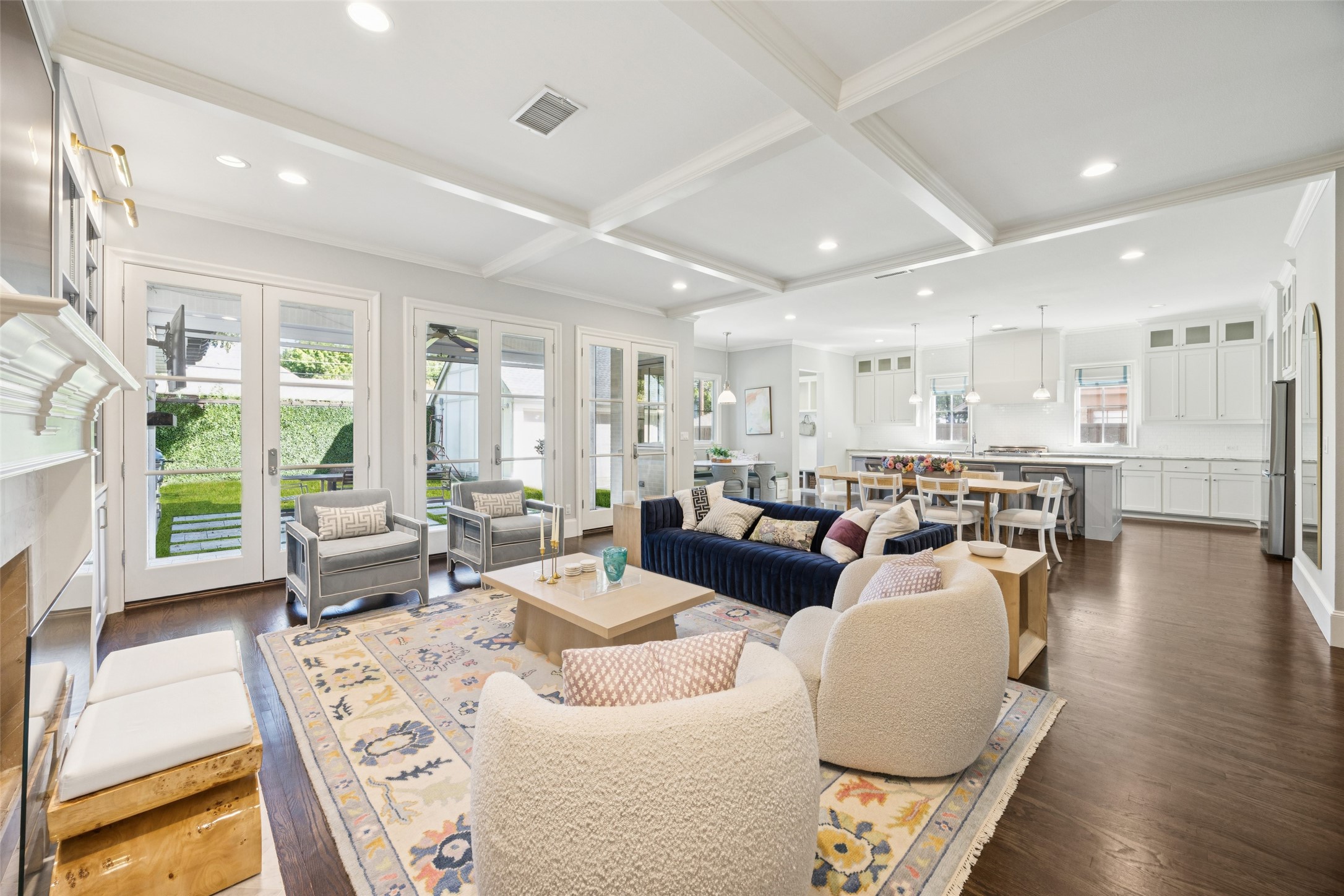 6435 Glenrose Court