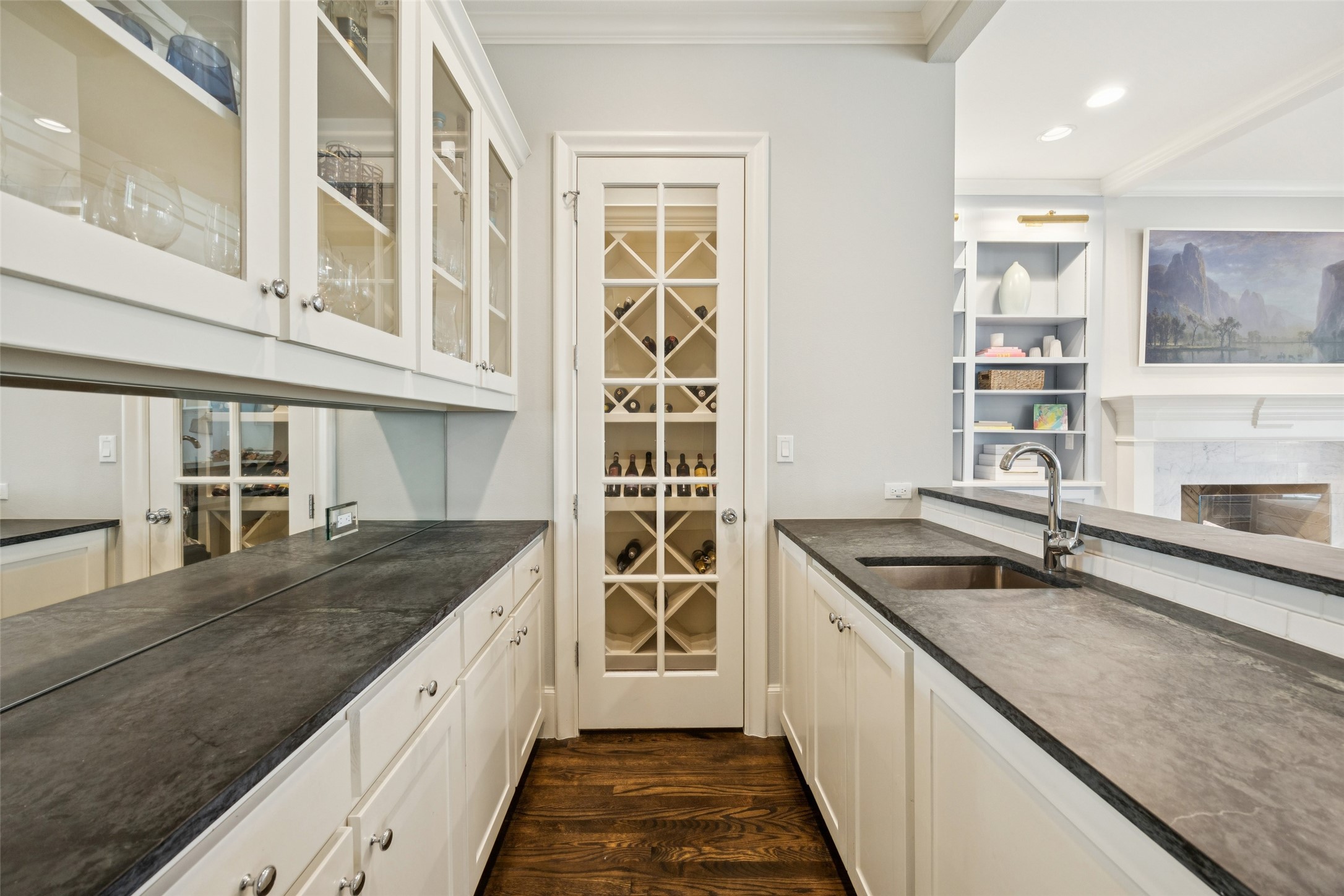 6435 Glenrose Court