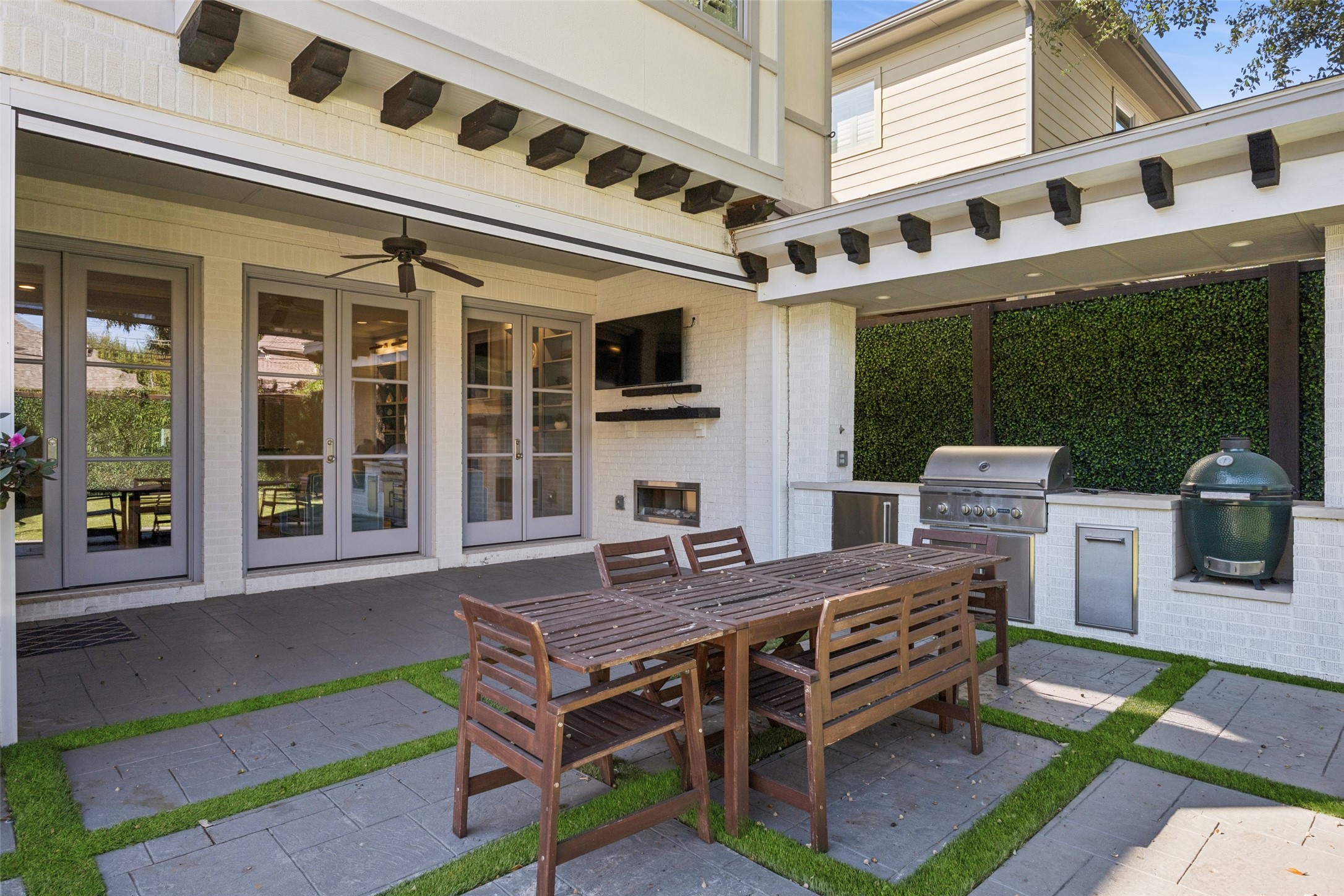 6435 Glenrose Court