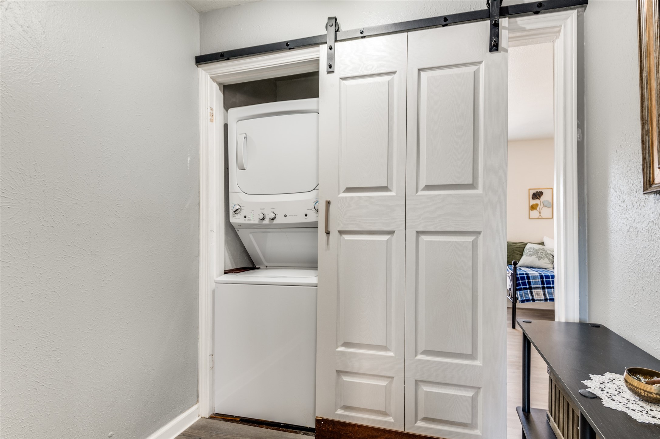 2816 Wycliff Avenue A