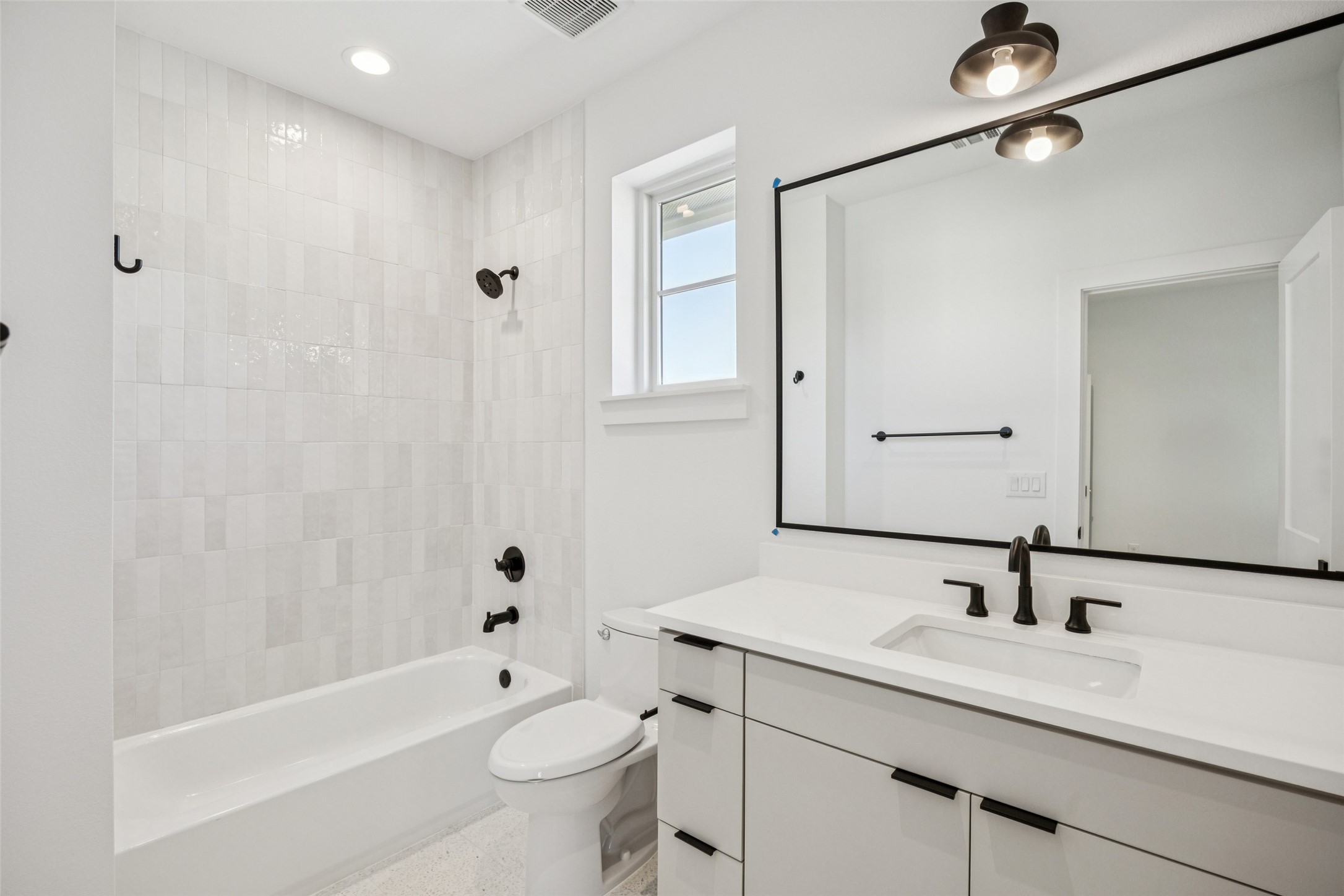 5600 Ellsworth Avenue