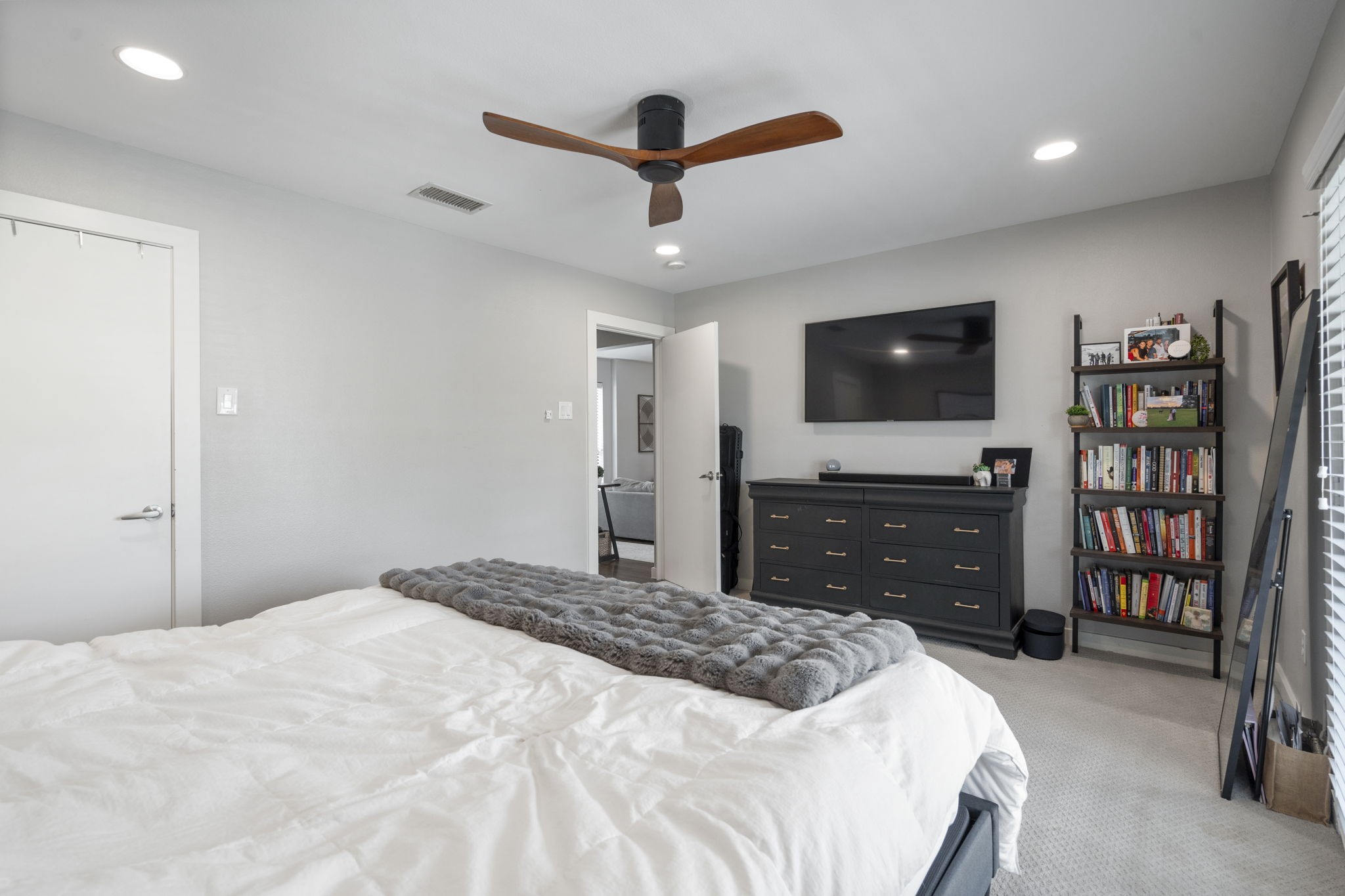 5816 Birchbrook Drive 214