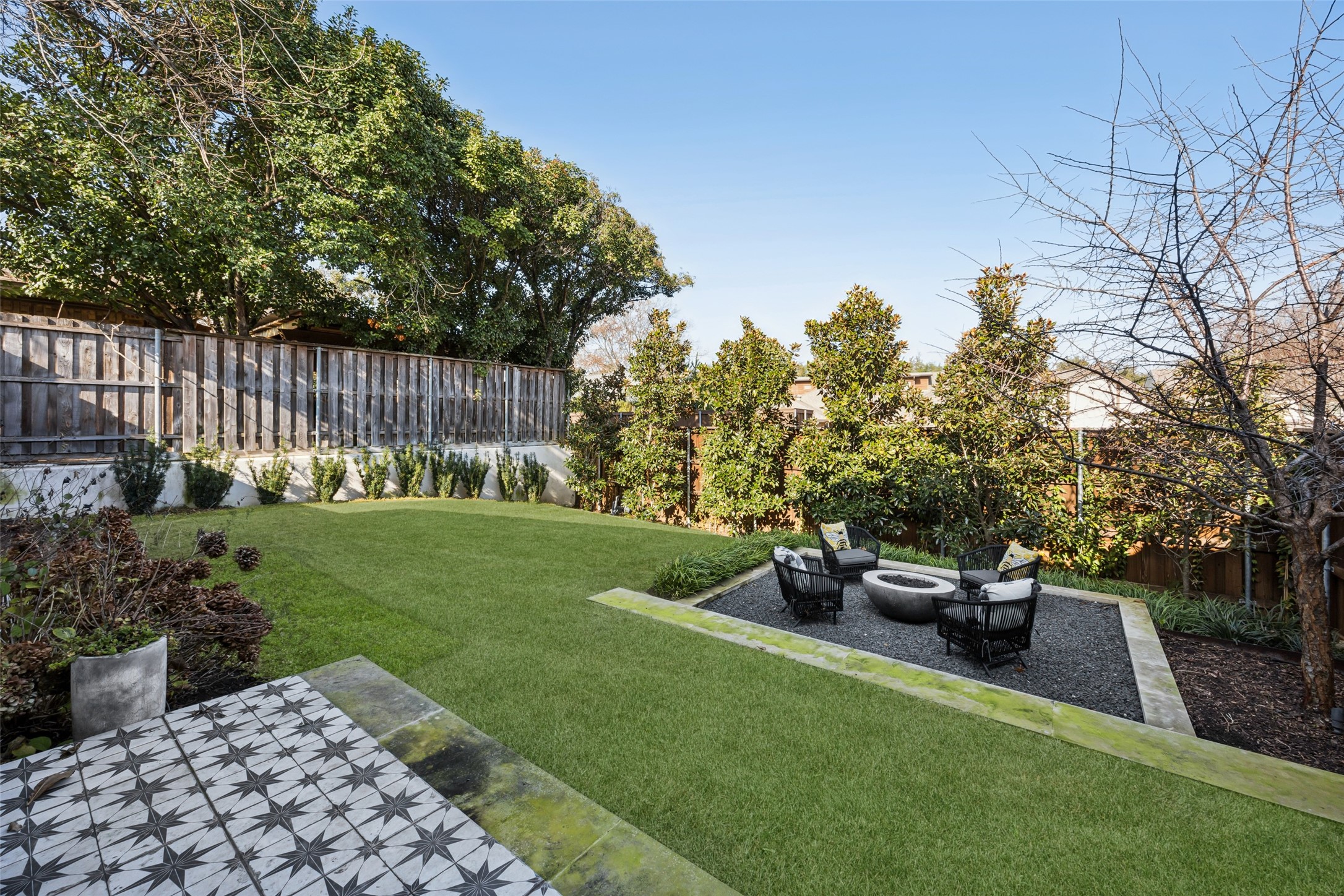 6547 Mercedes Avenue