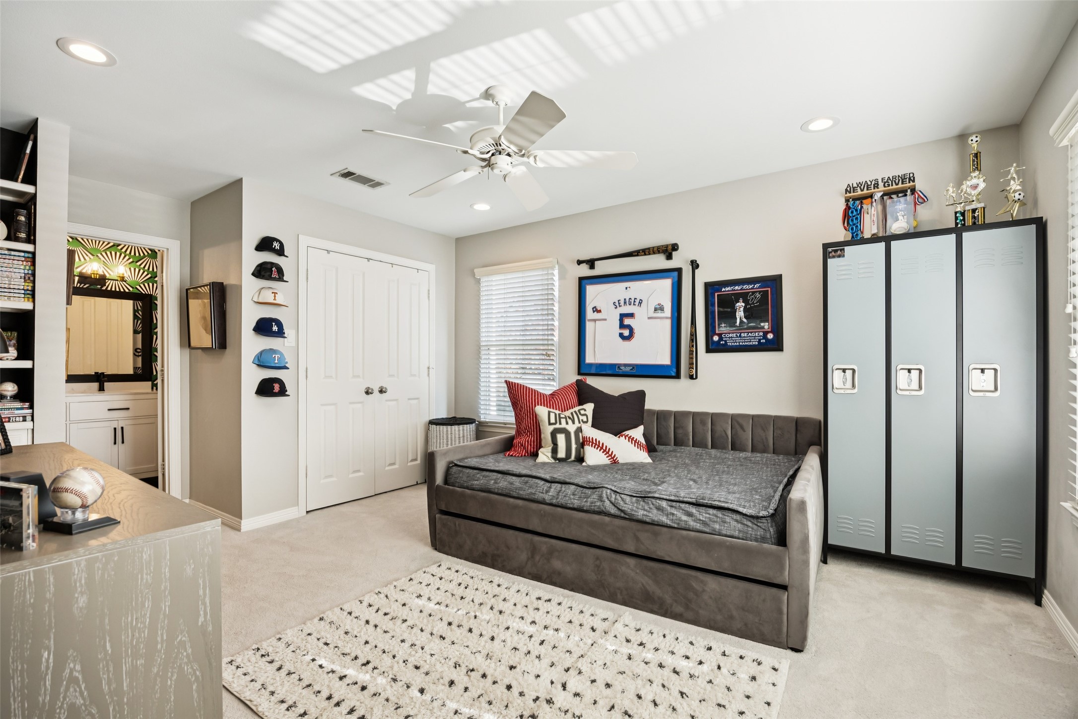 6547 Mercedes Avenue