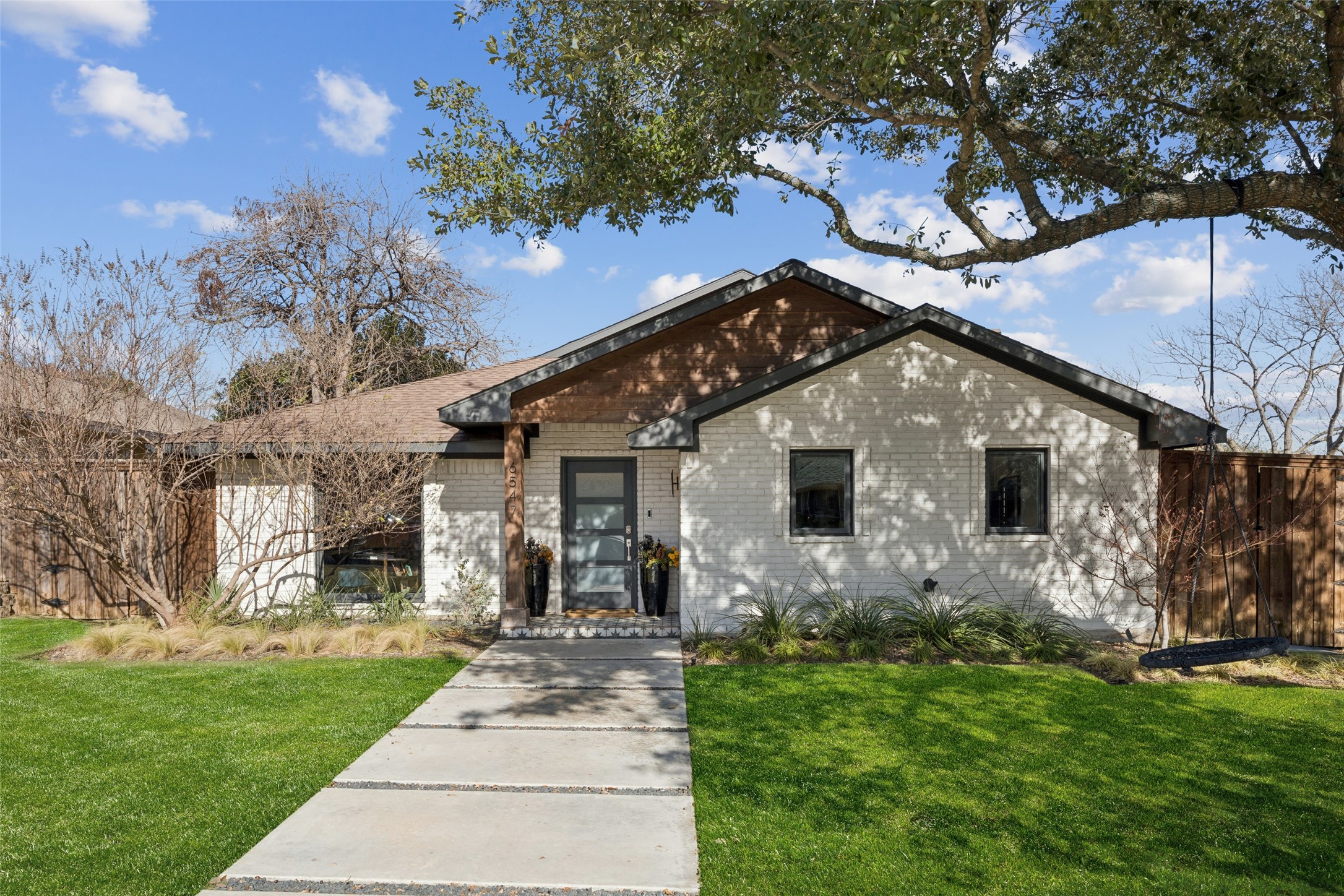 6547 Mercedes Avenue