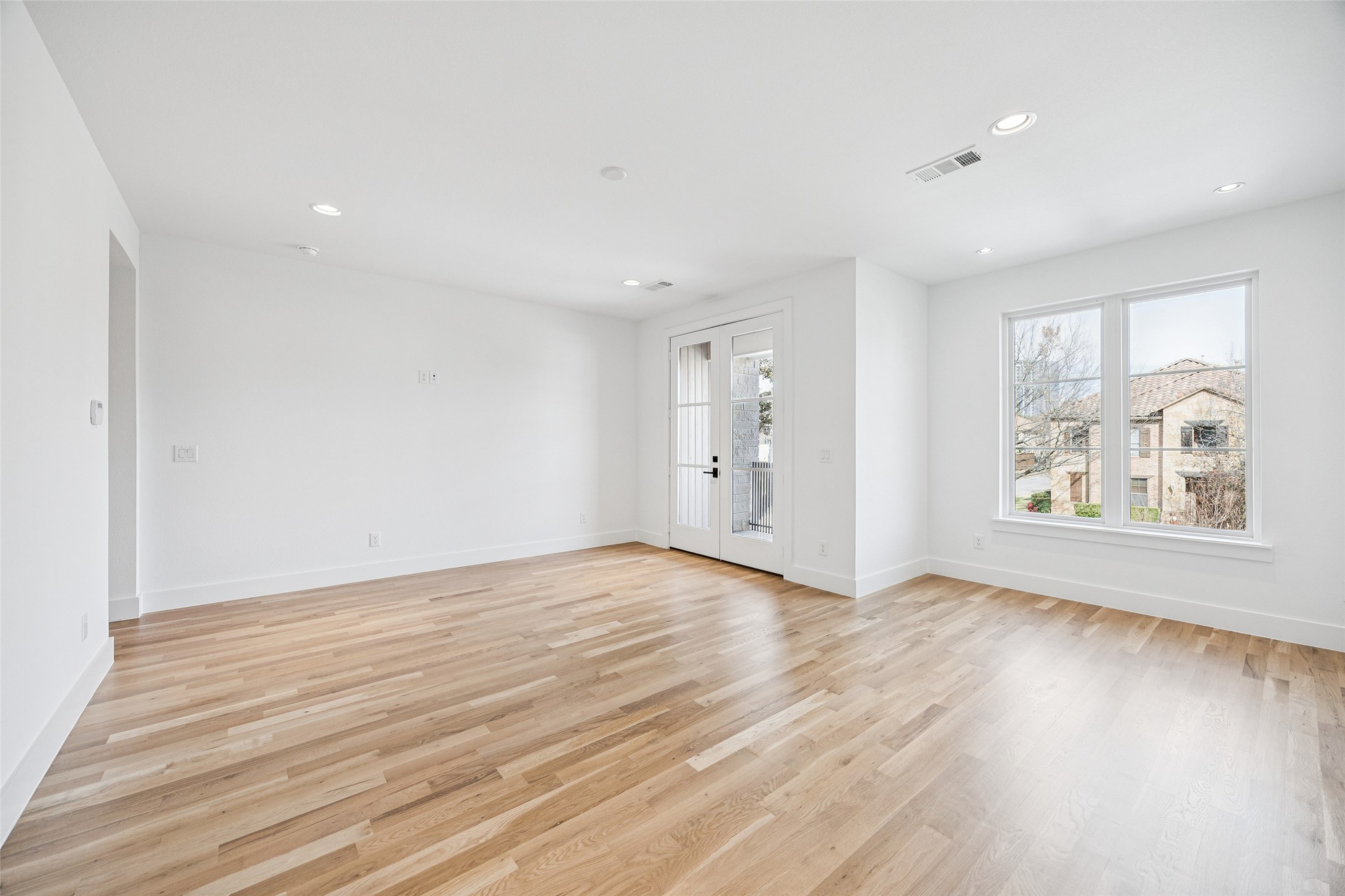 5602 Ellsworth Avenue