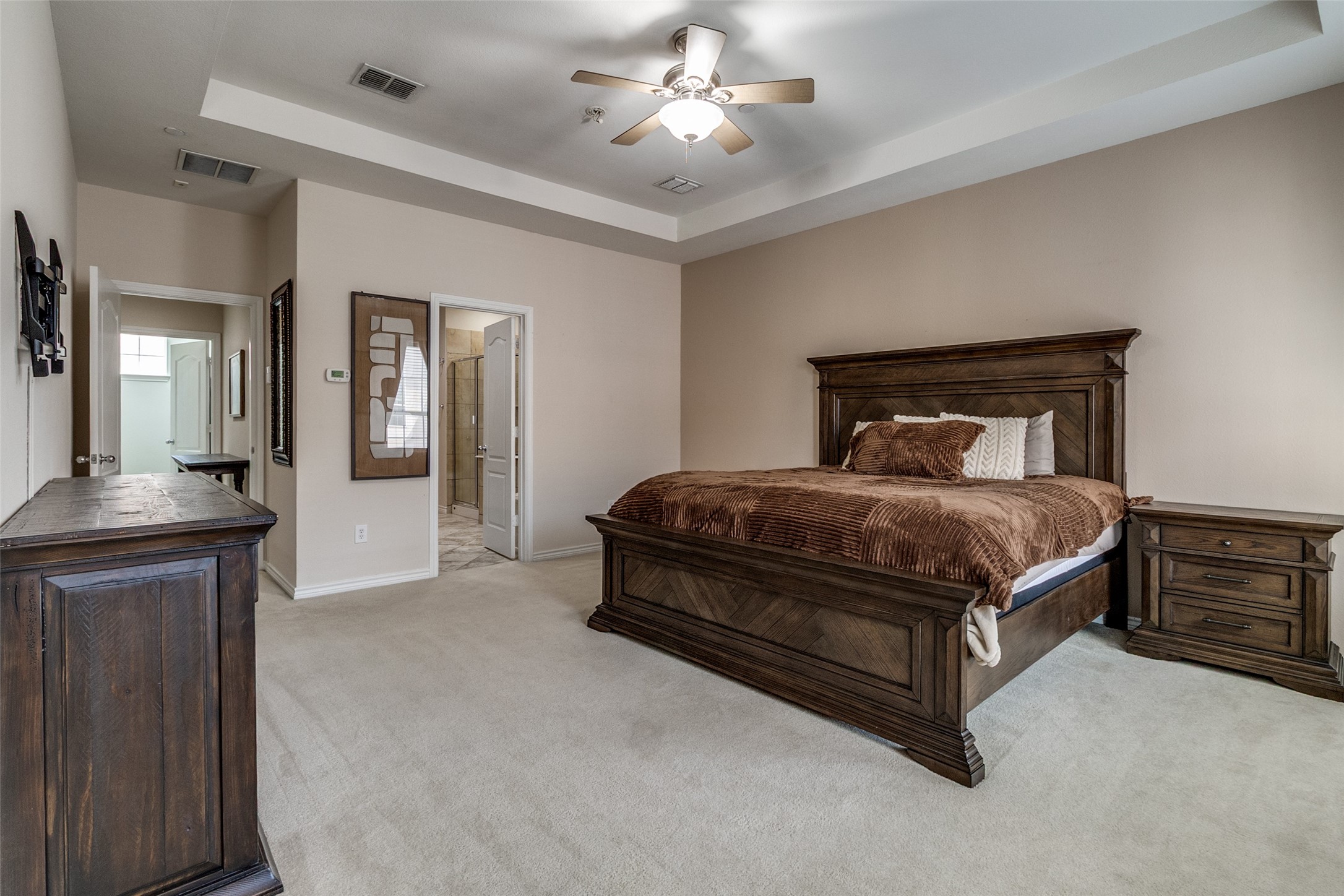 15826 Breedlove Place 143