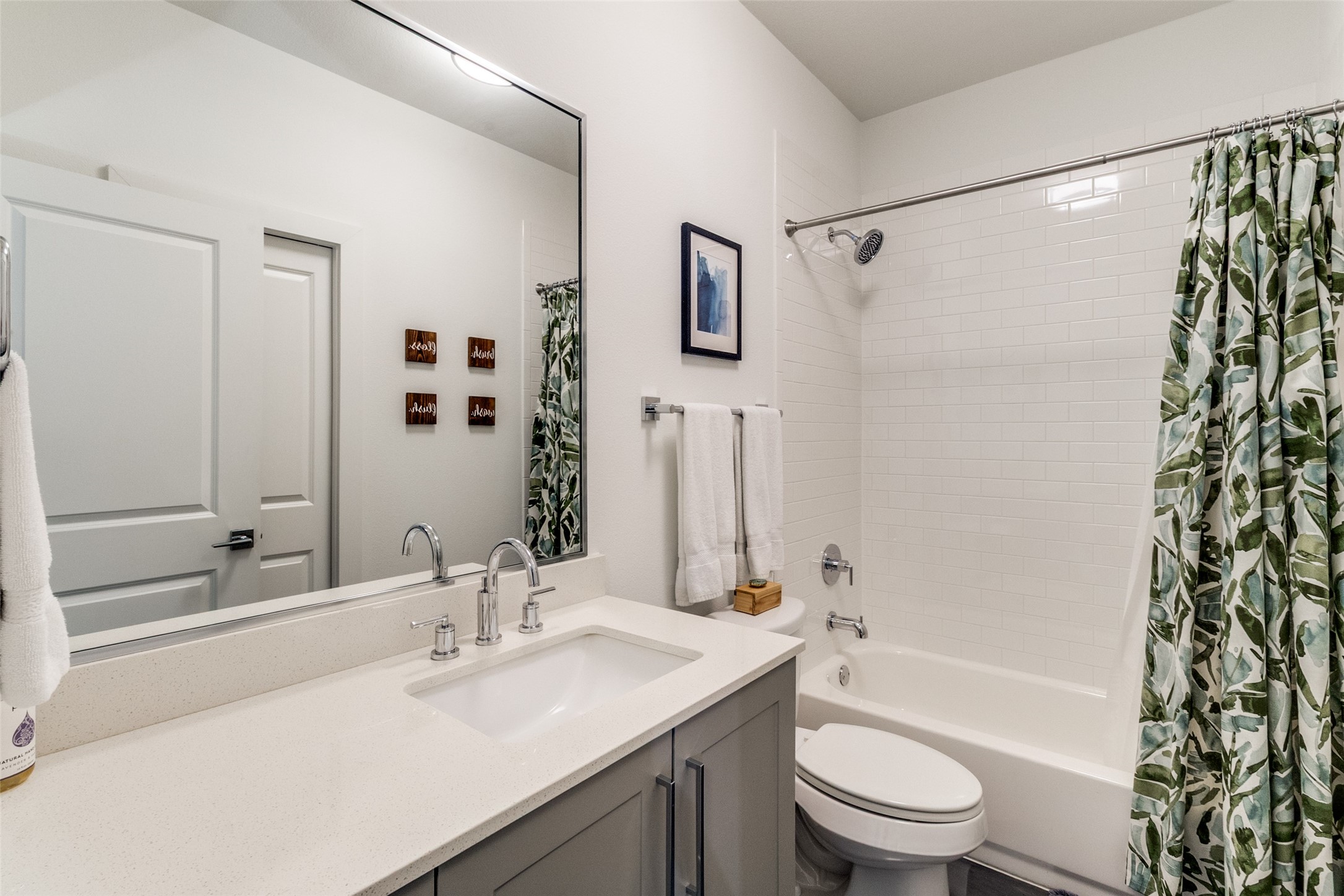 5710 Mccommas Boulevard 103