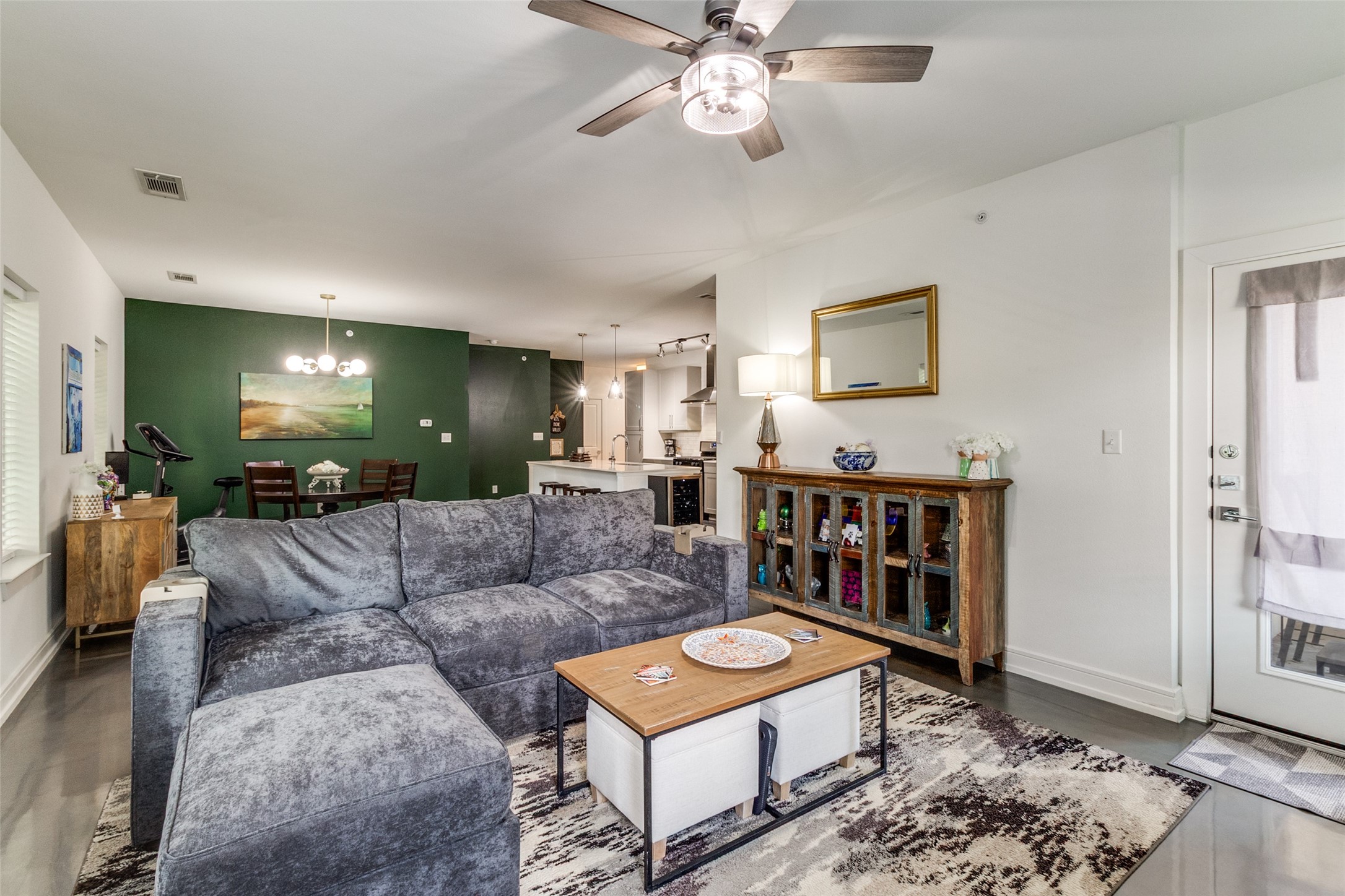 5710 Mccommas Boulevard 103