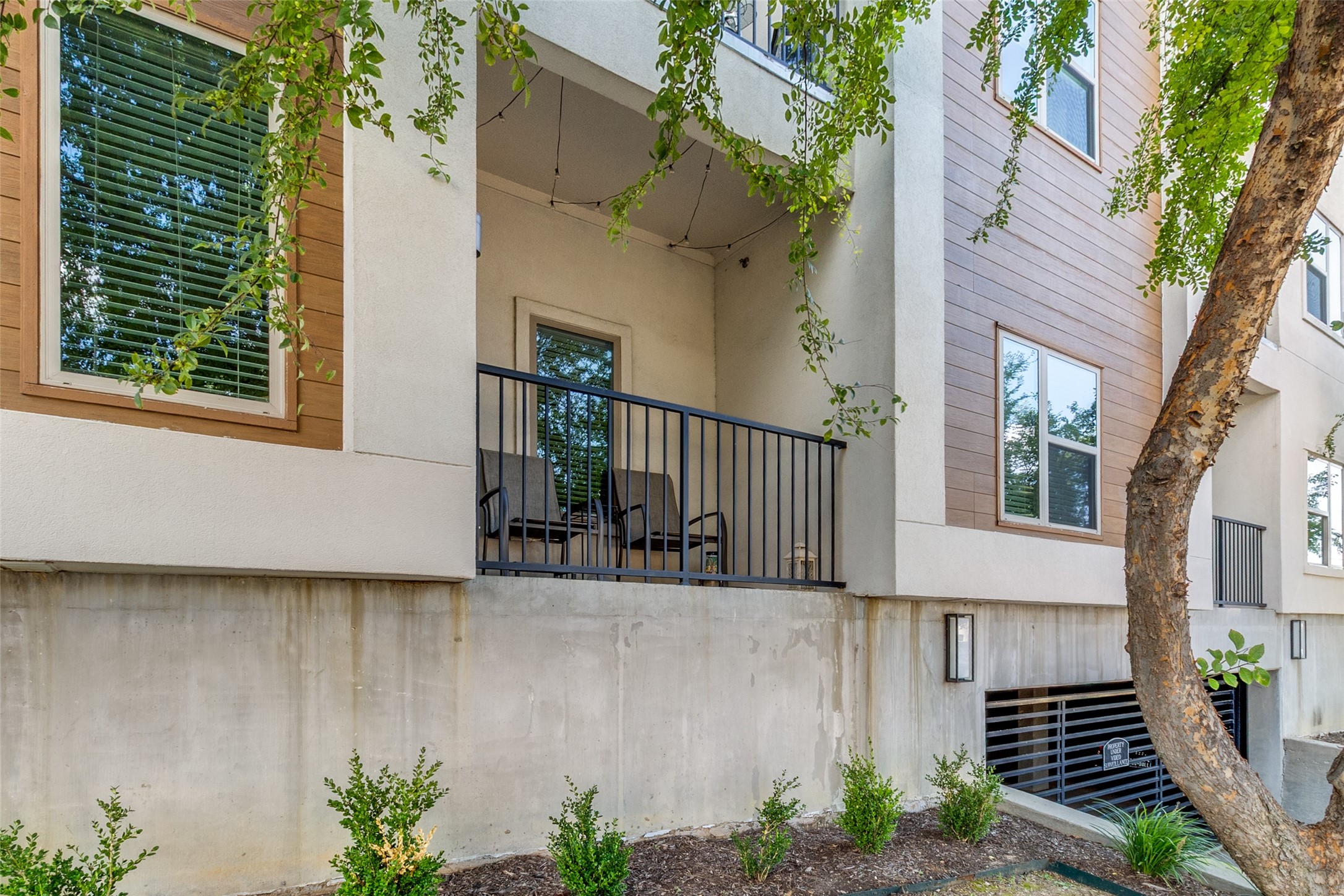 5710 Mccommas Boulevard 103