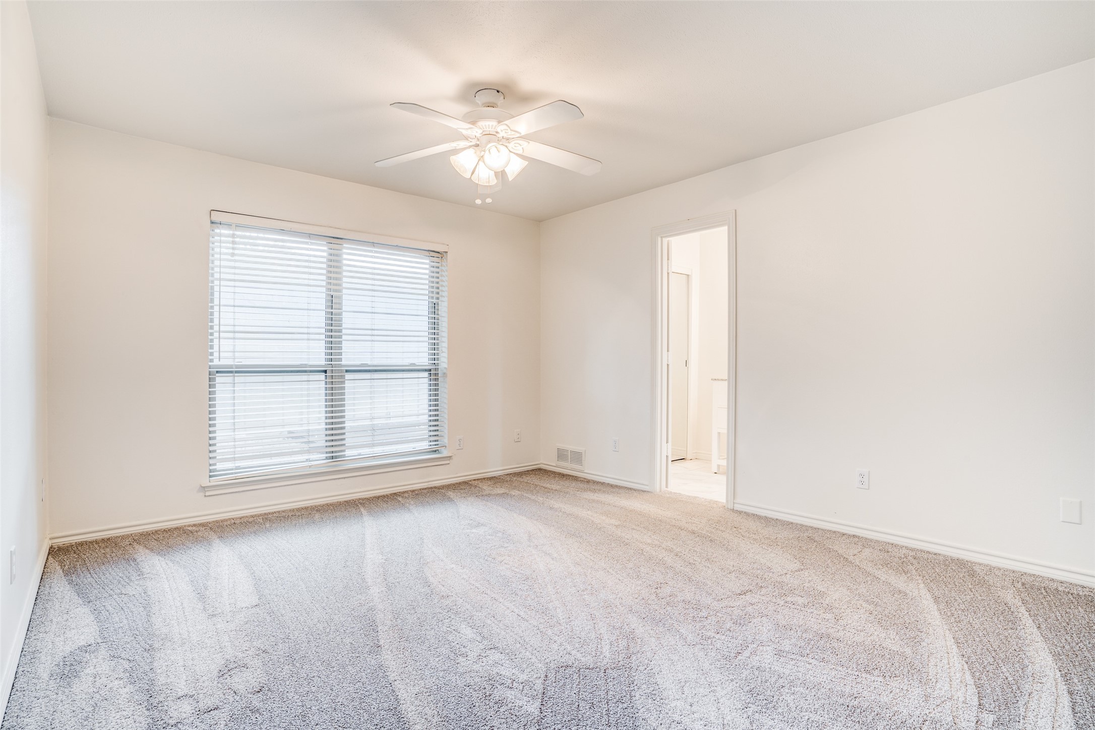 7507 Meadow Oaks Drive