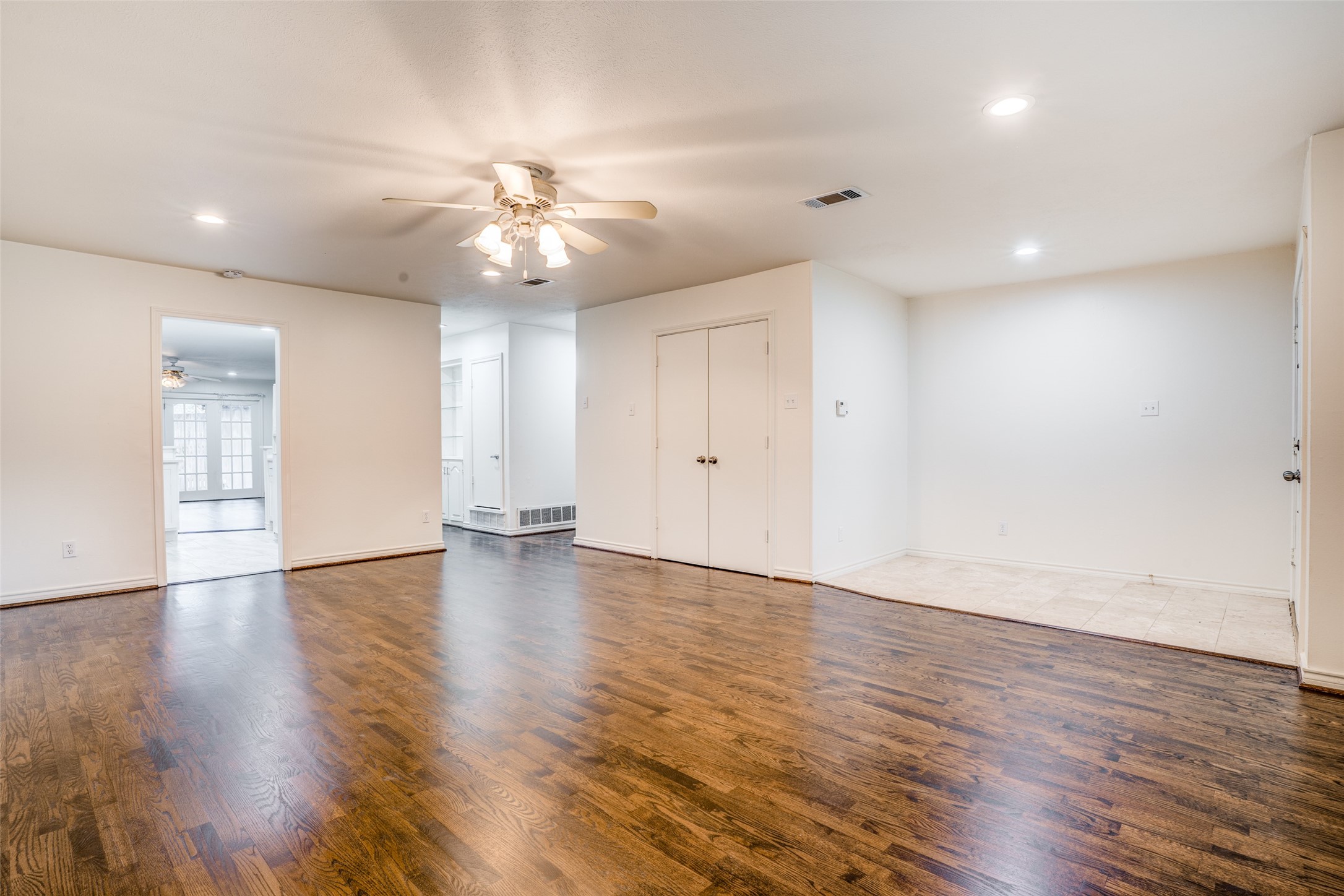 7507 Meadow Oaks Drive