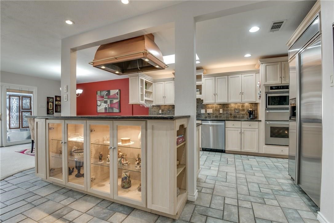 10404 Boedeker Street