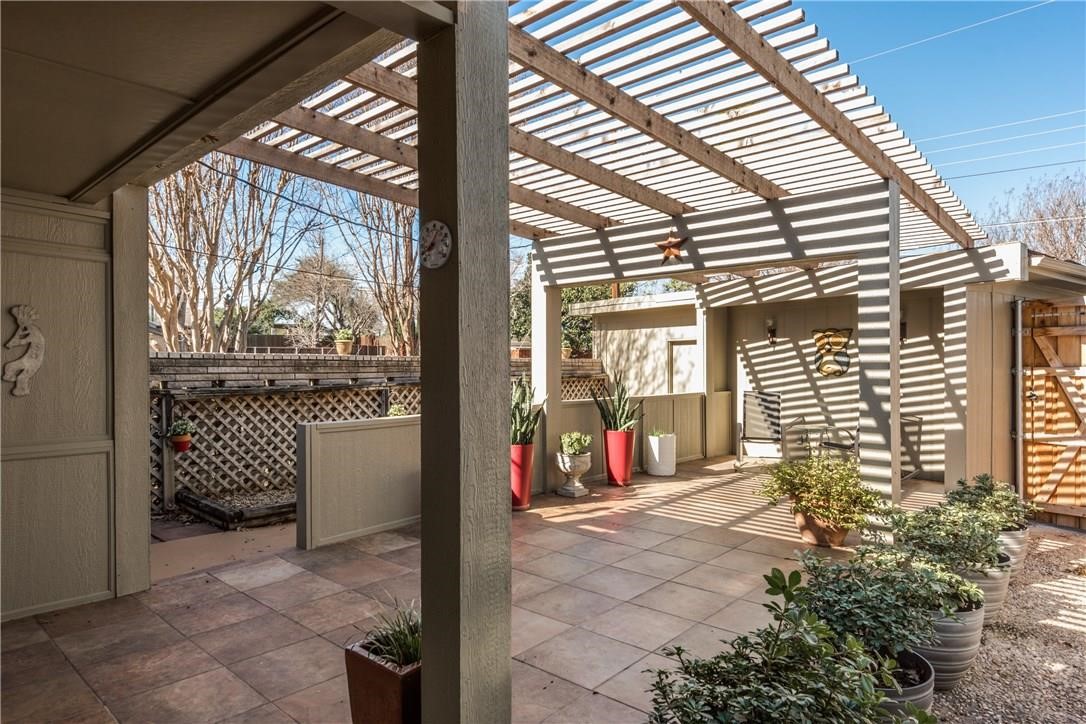 10404 Boedeker Street