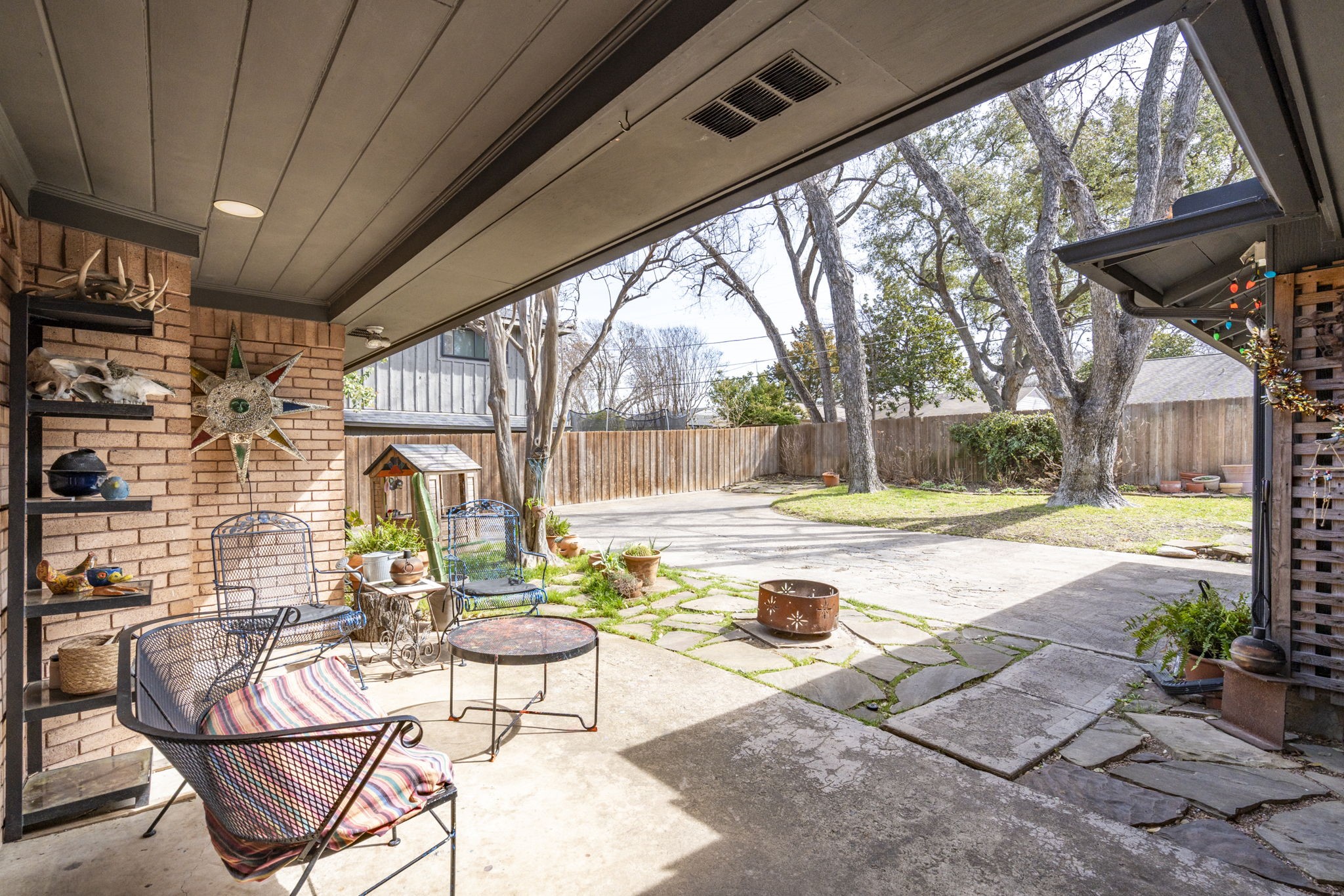 7036 Freemont Street