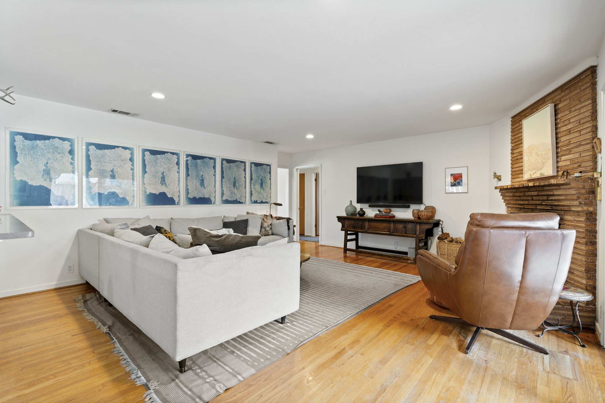 7036 Freemont Street