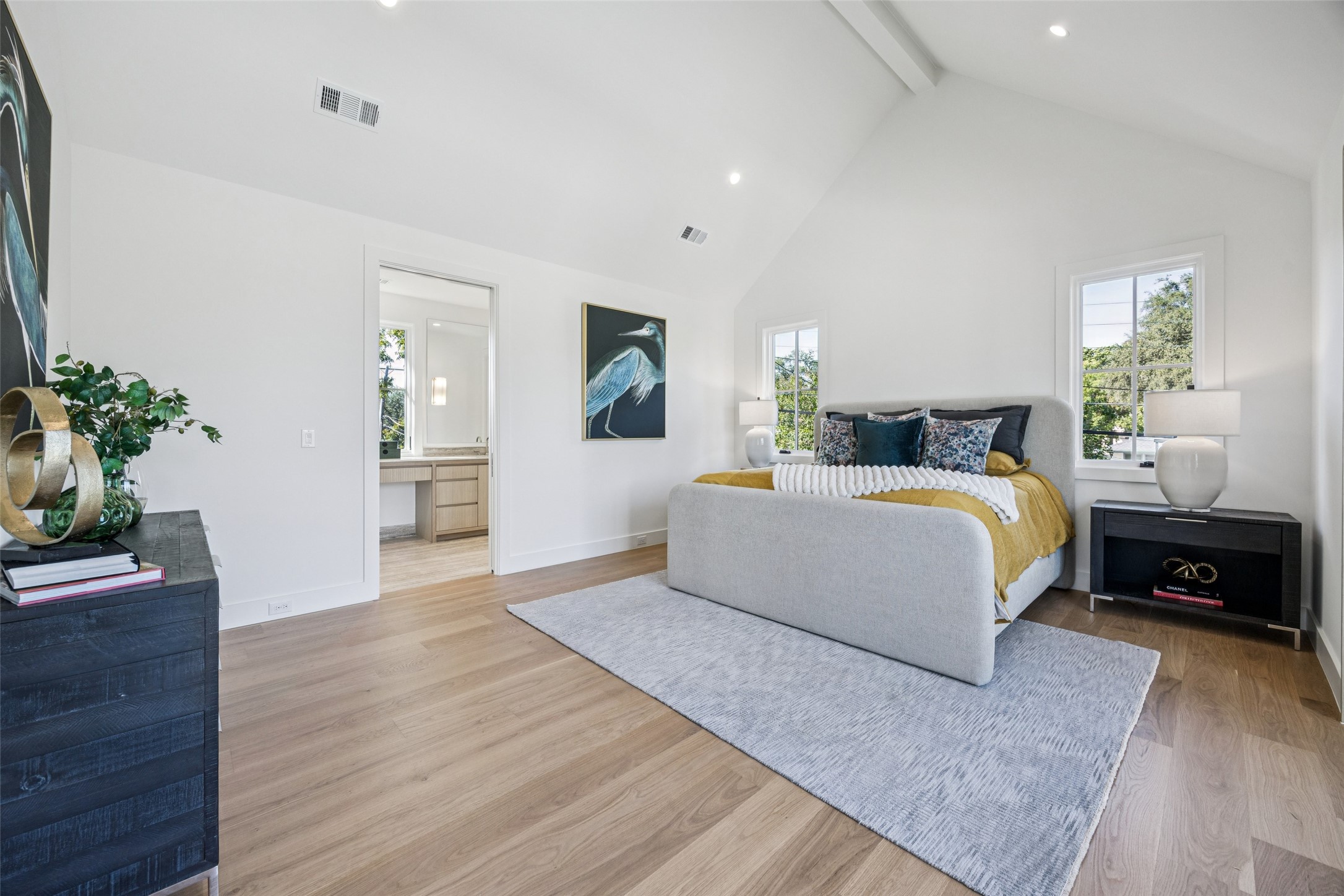 6833 Northridge Drive