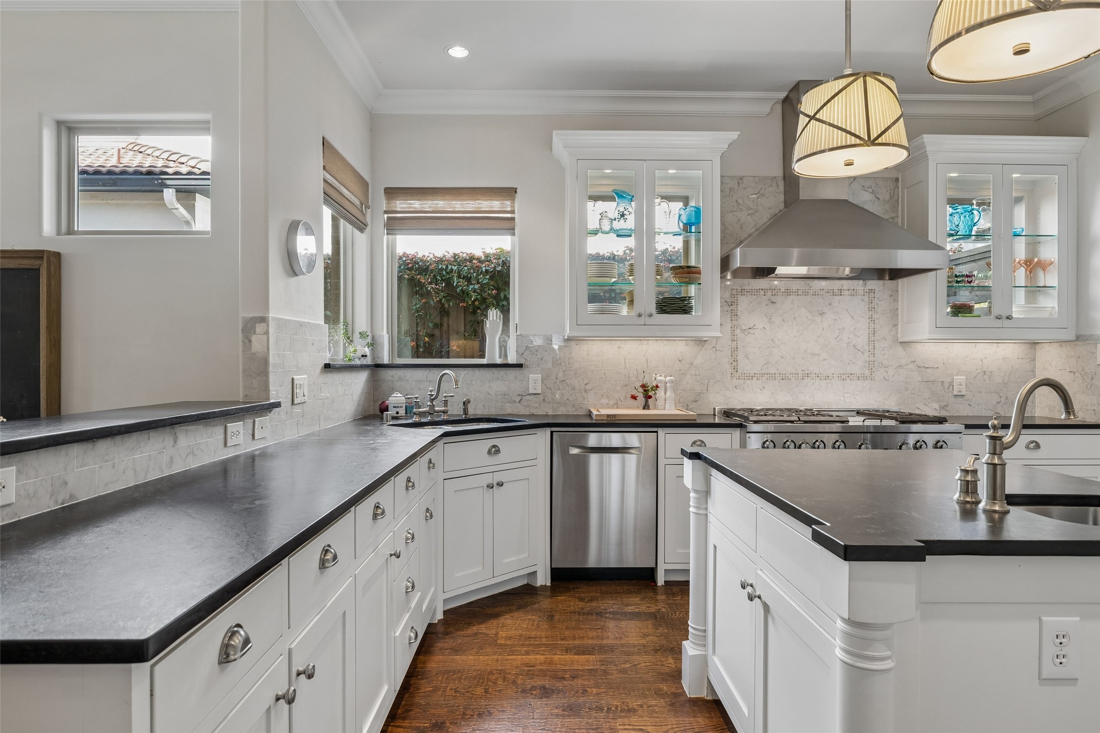 6714 Ellsworth Avenue