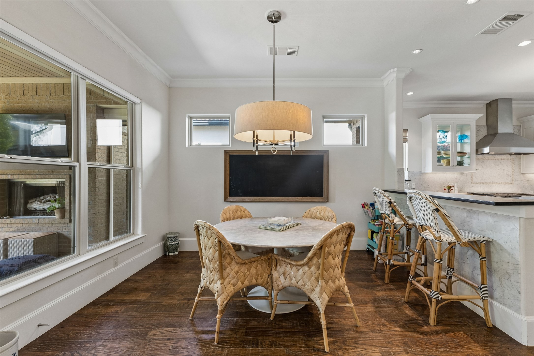 6714 Ellsworth Avenue