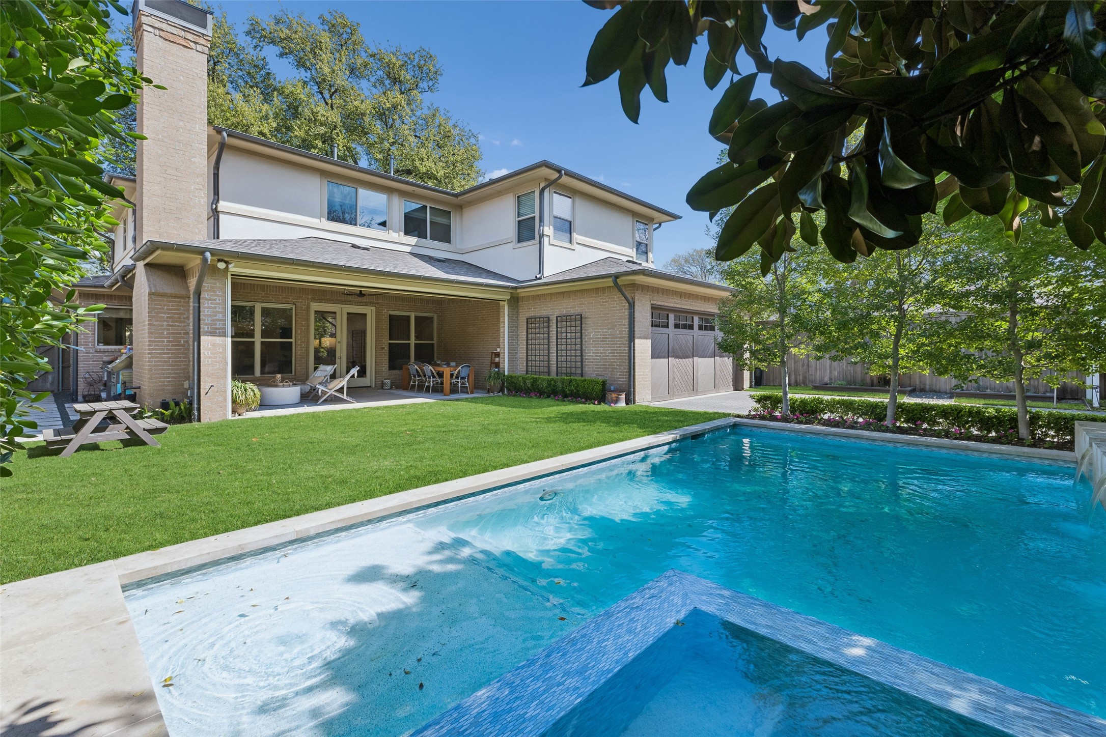 6714 Ellsworth Avenue