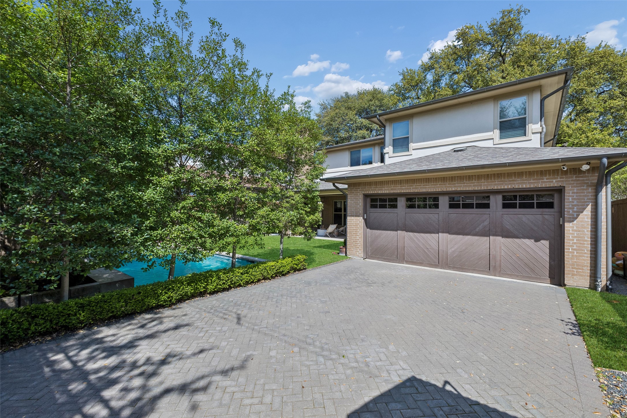 6714 Ellsworth Avenue