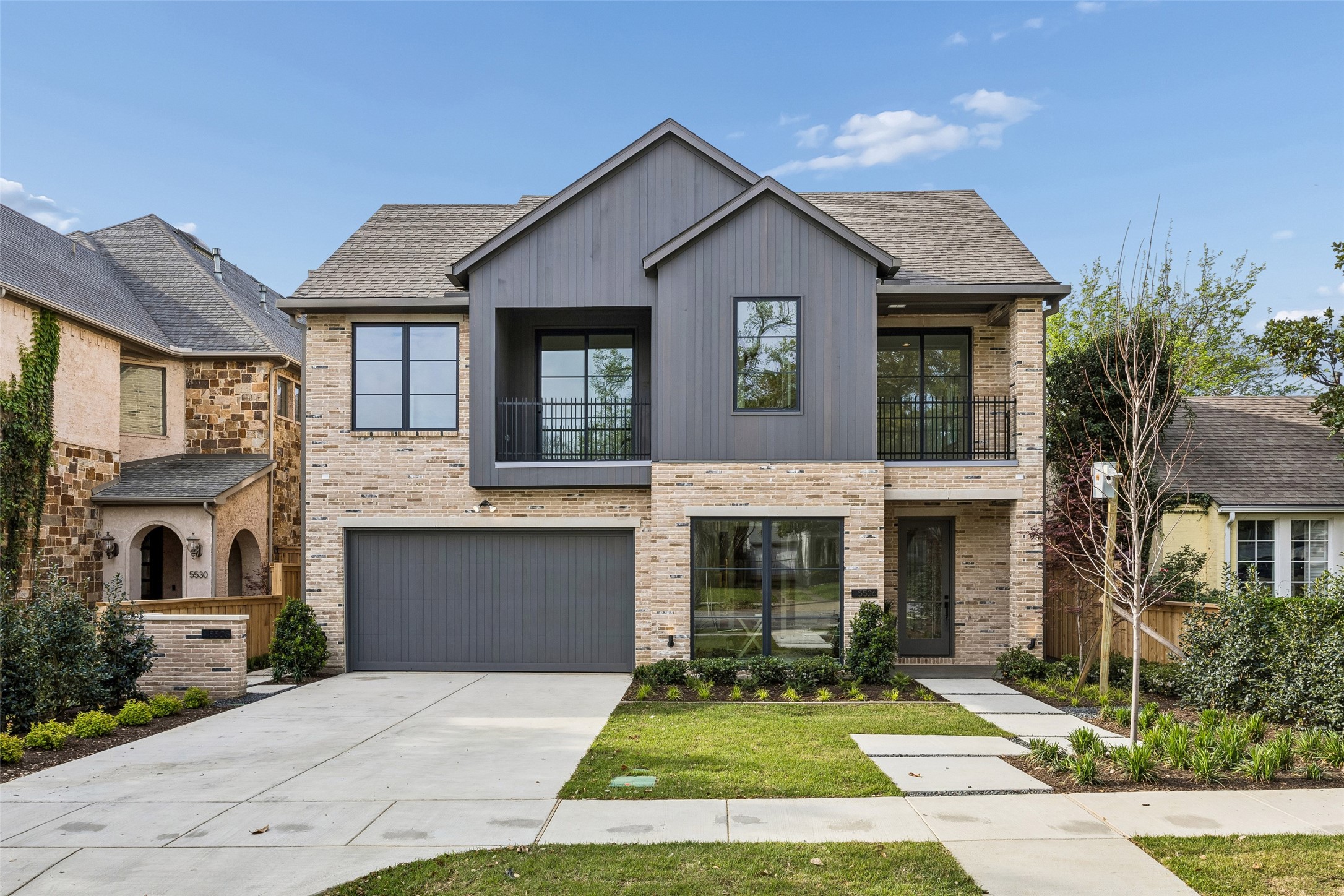 5526 Ellsworth Avenue