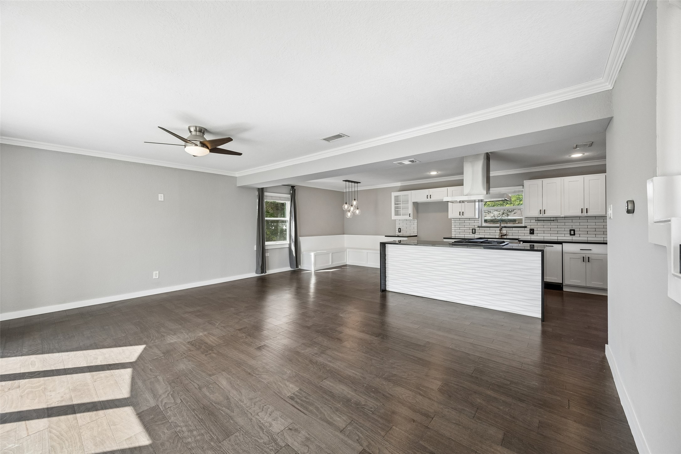 2623 Heatherwood Drive