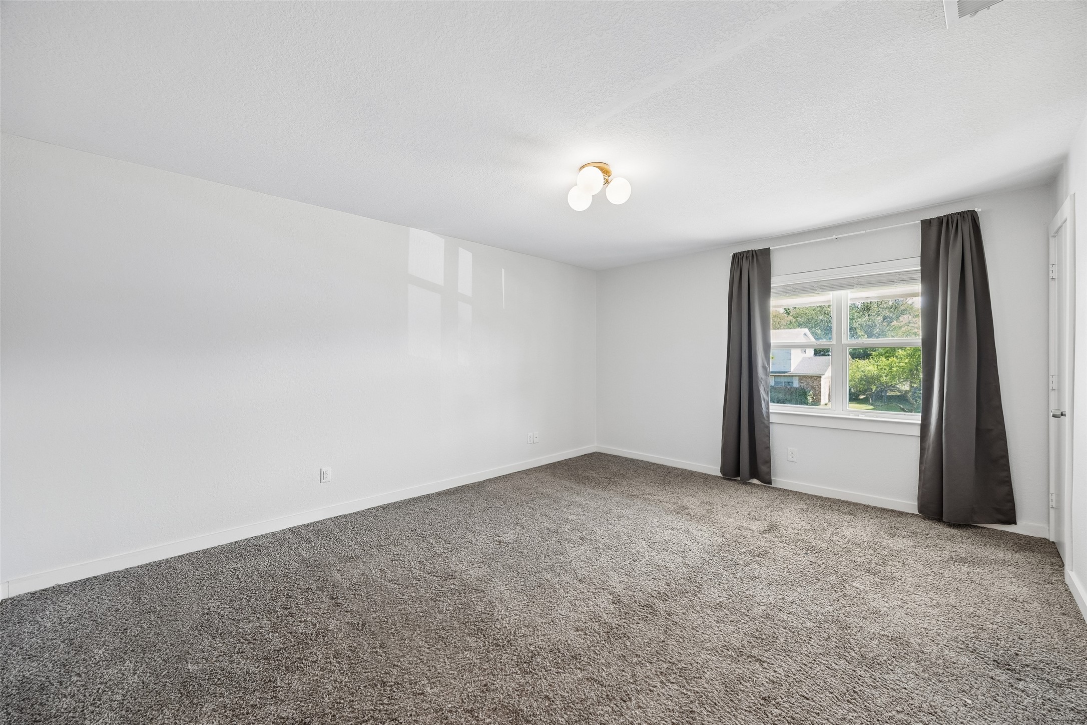 2623 Heatherwood Drive