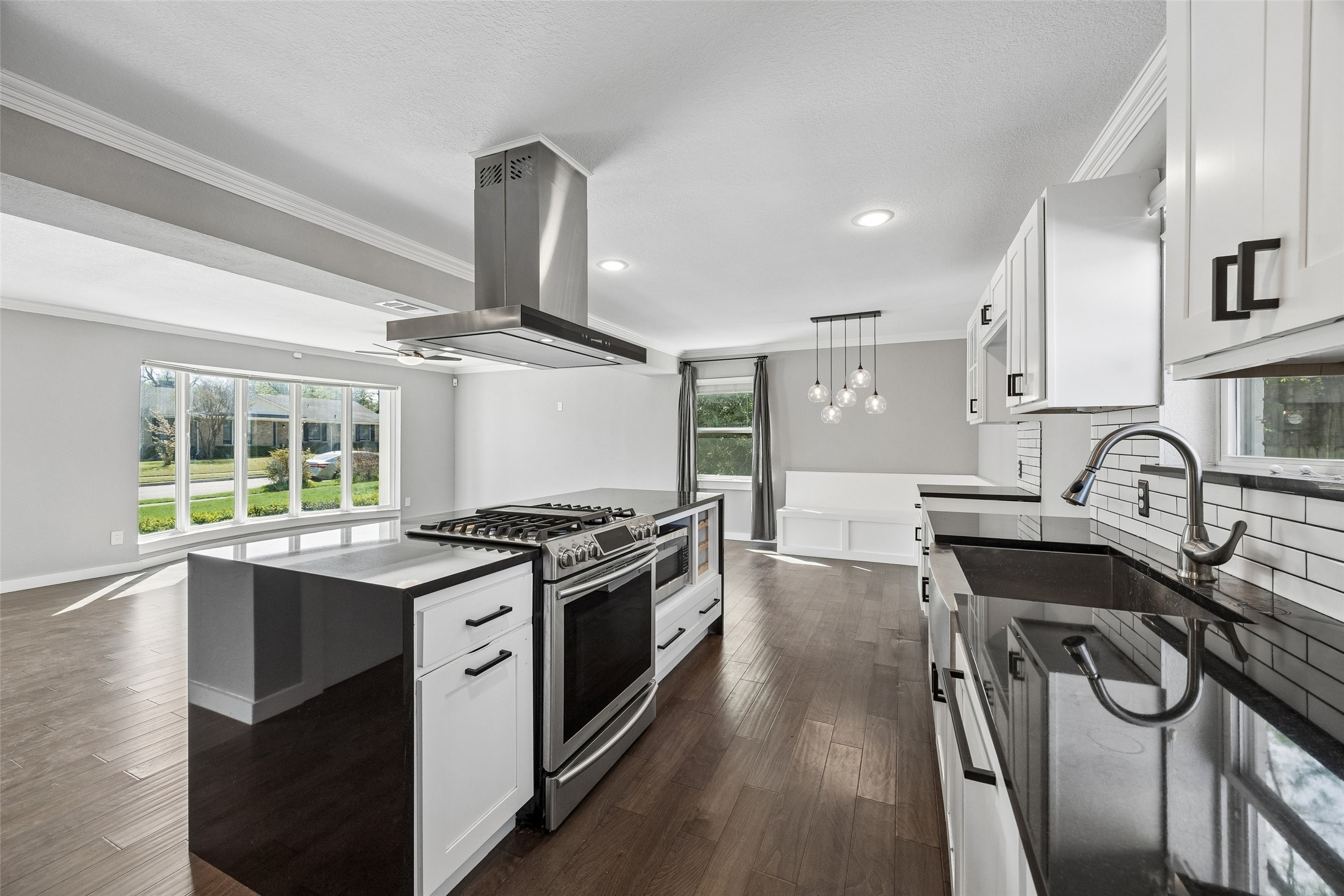 2623 Heatherwood Drive