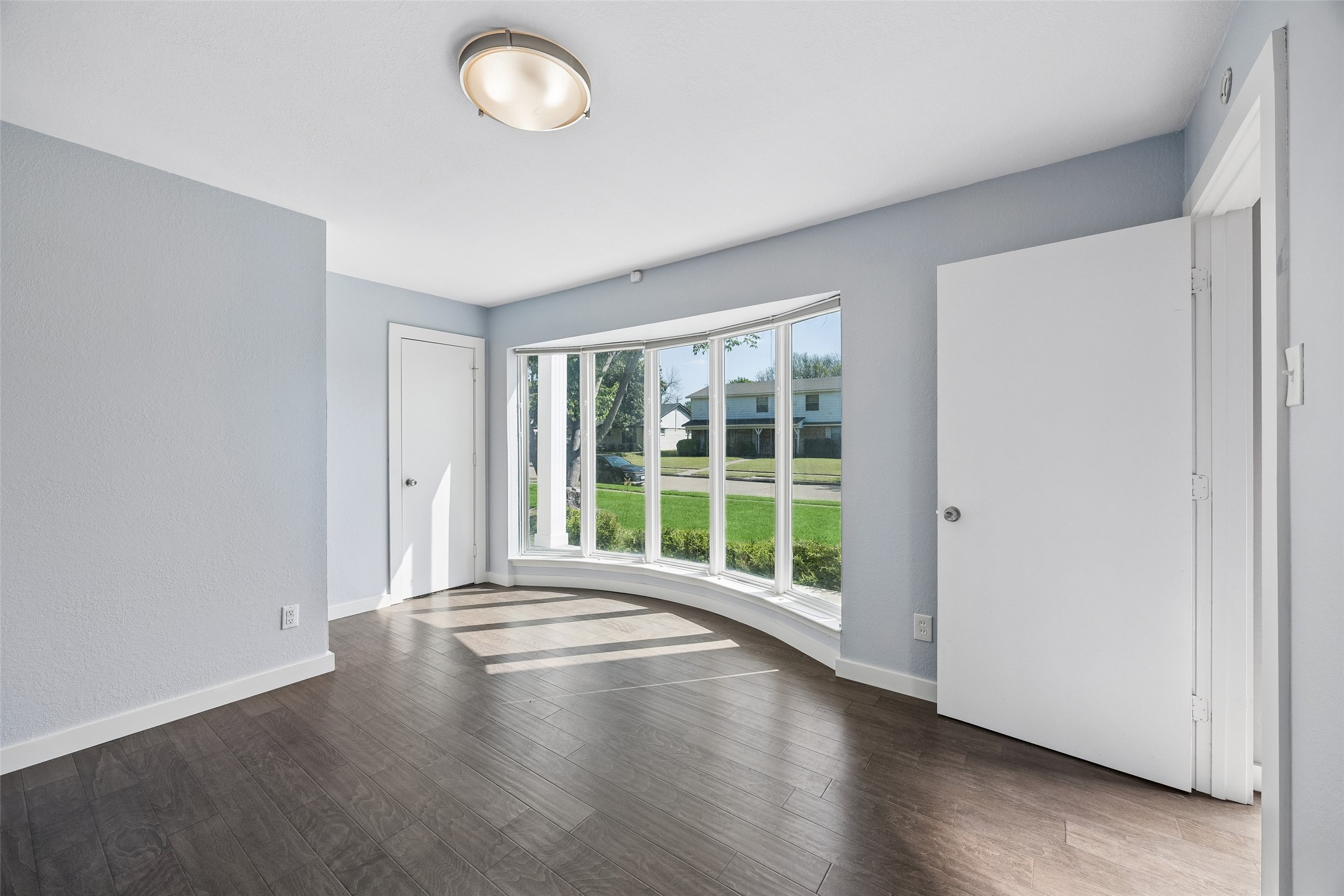 2623 Heatherwood Drive