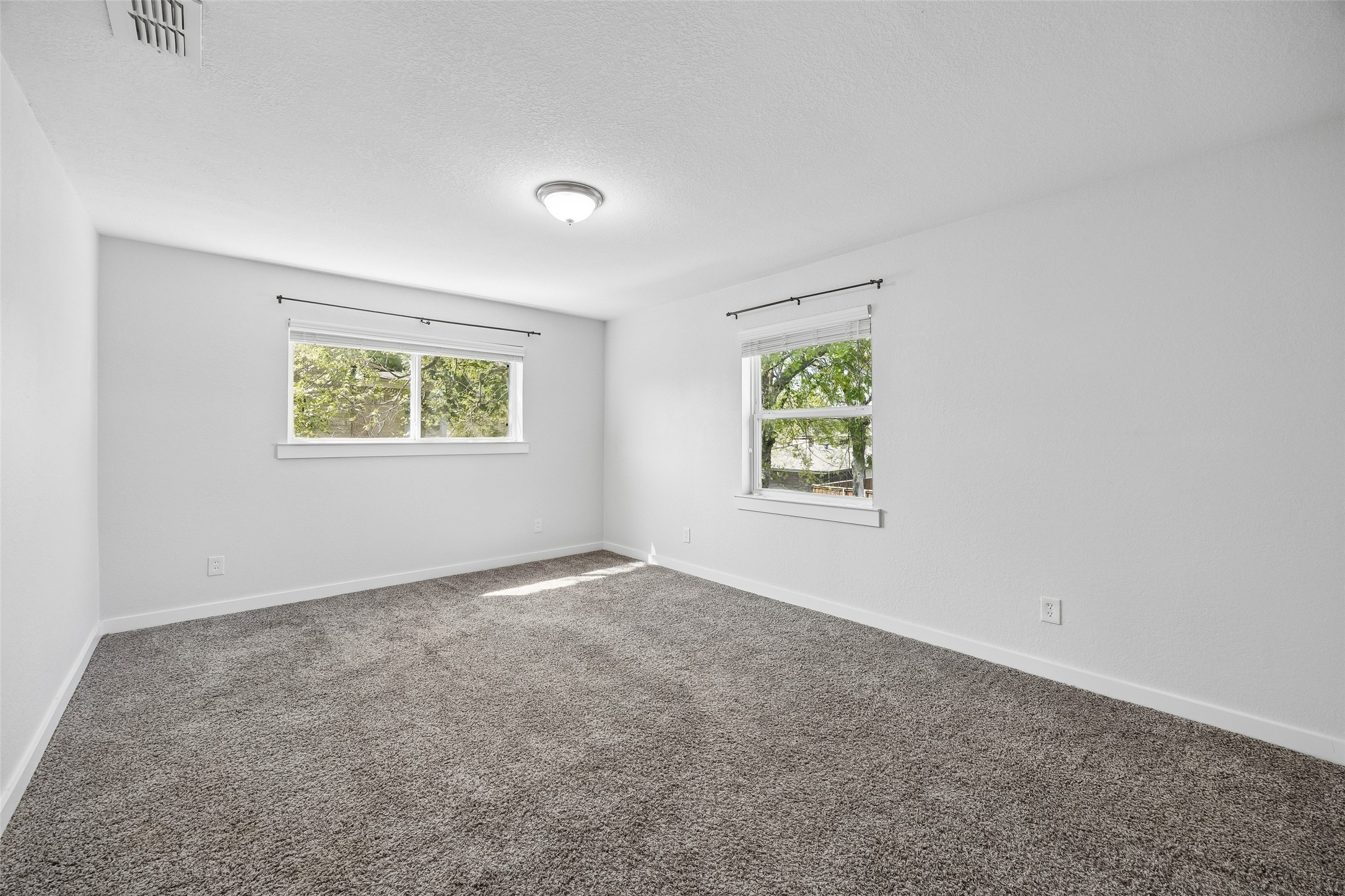 2623 Heatherwood Drive