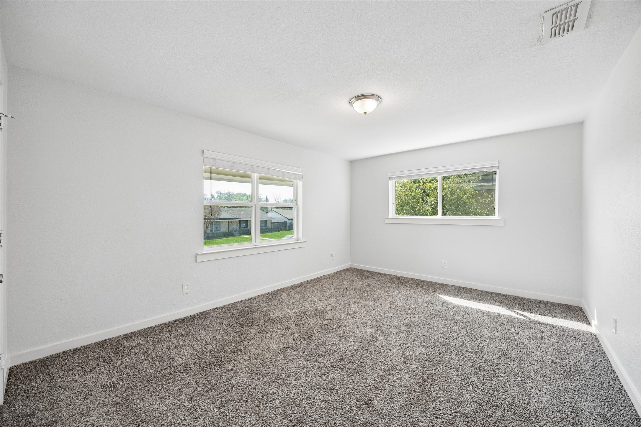 2623 Heatherwood Drive