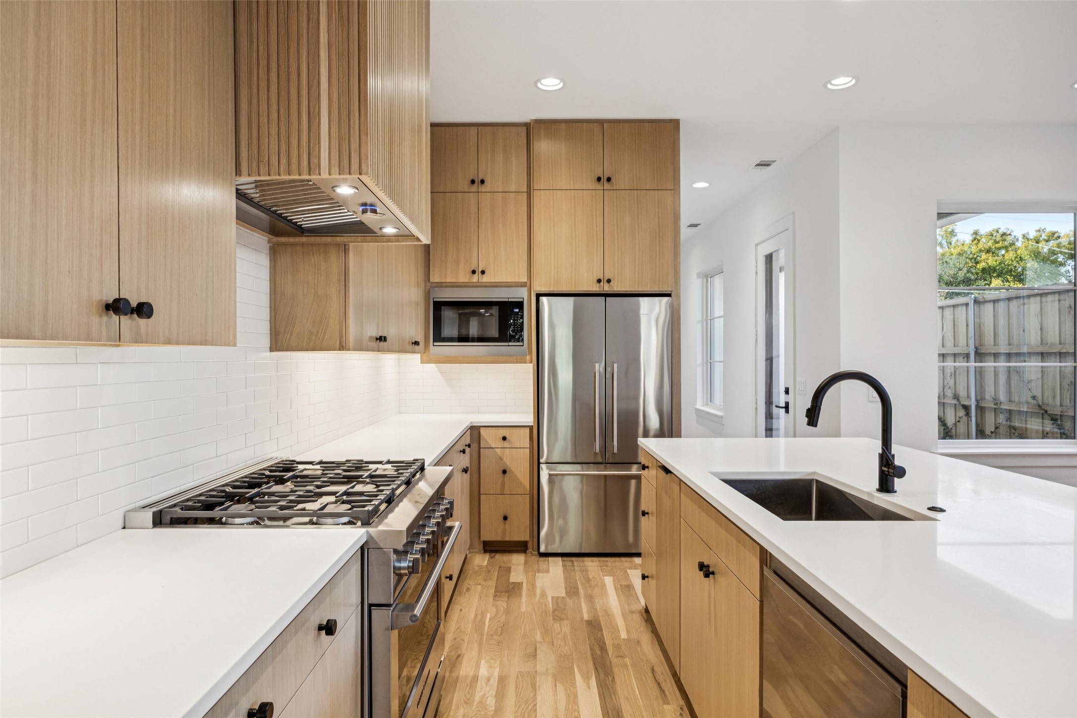 5600 Ellsworth Avenue