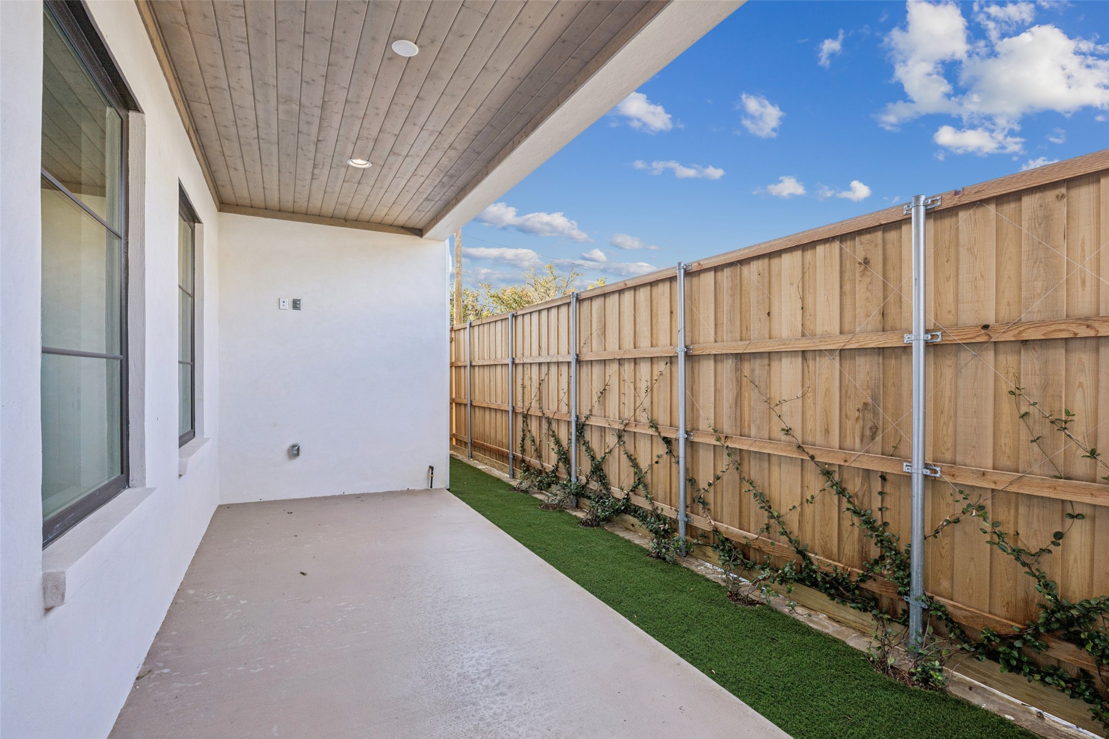 5600 Ellsworth Avenue