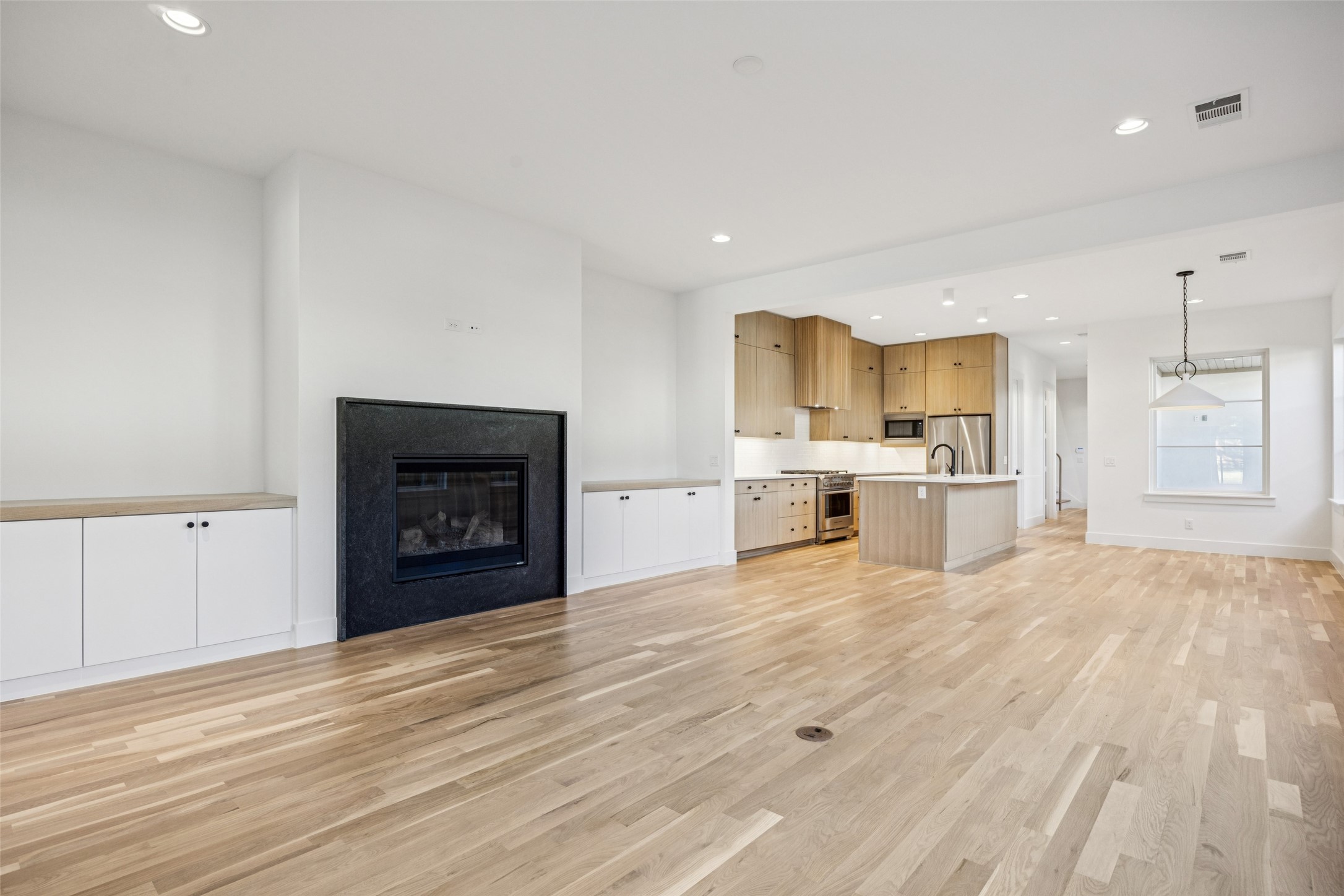 5600 Ellsworth Avenue