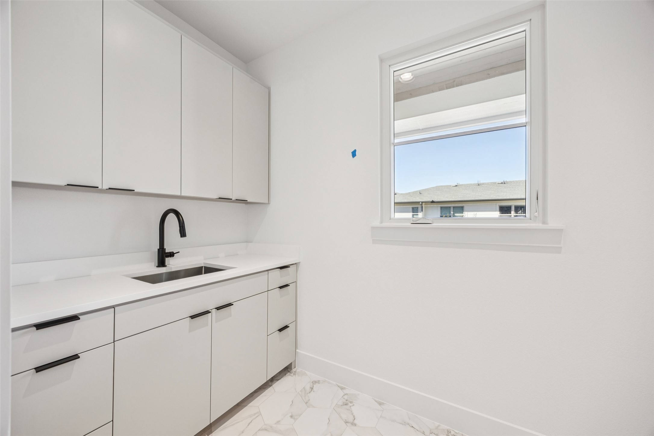 5600 Ellsworth Avenue