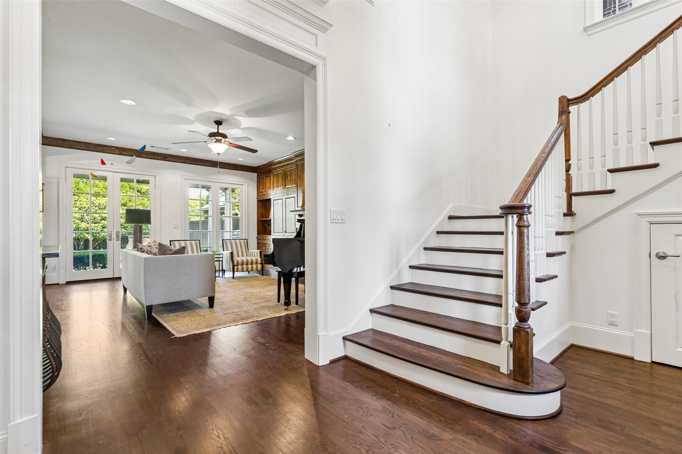 6403 Westlake Avenue