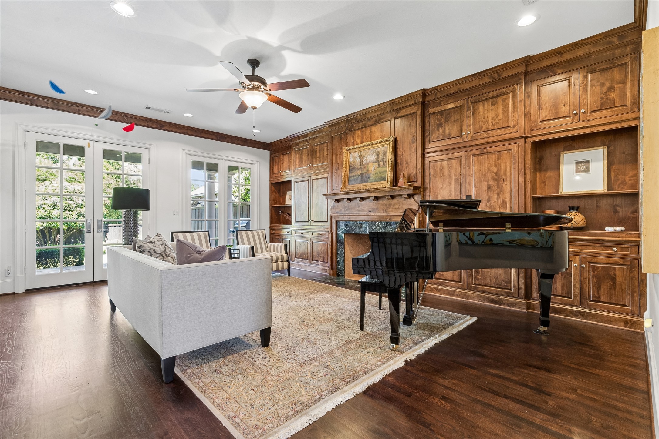 6403 Westlake Avenue