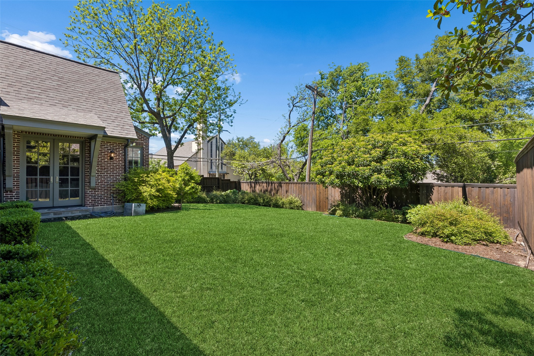 6403 Westlake Avenue