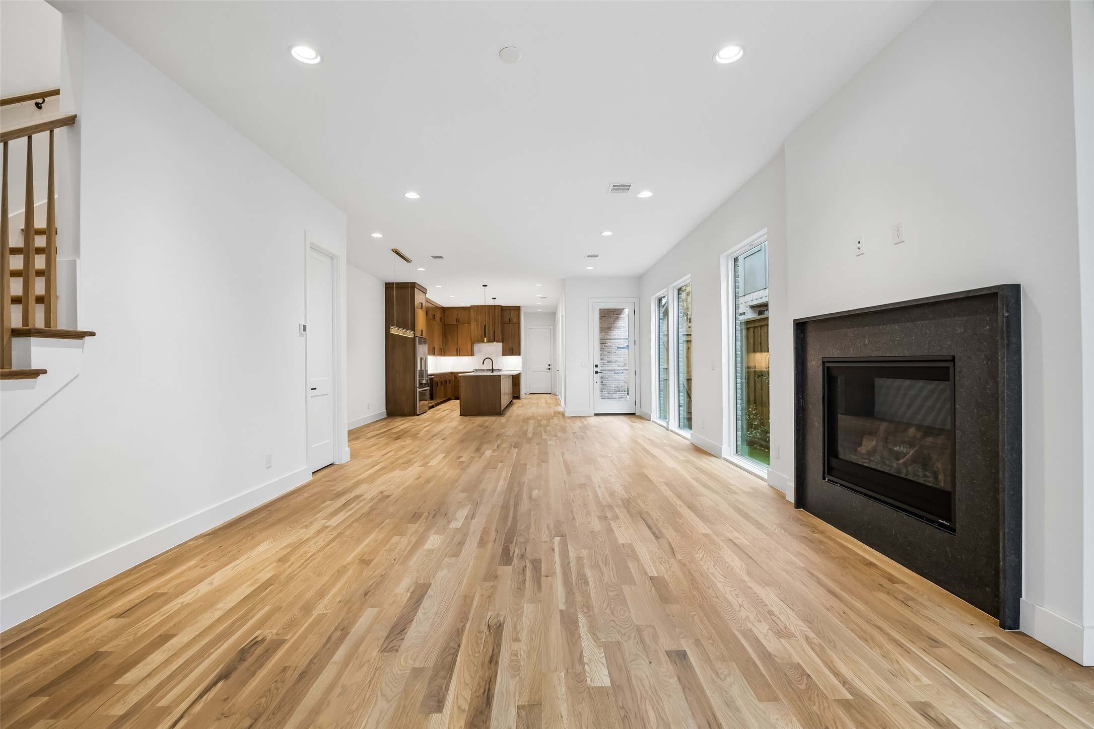 5528 Ellsworth Avenue