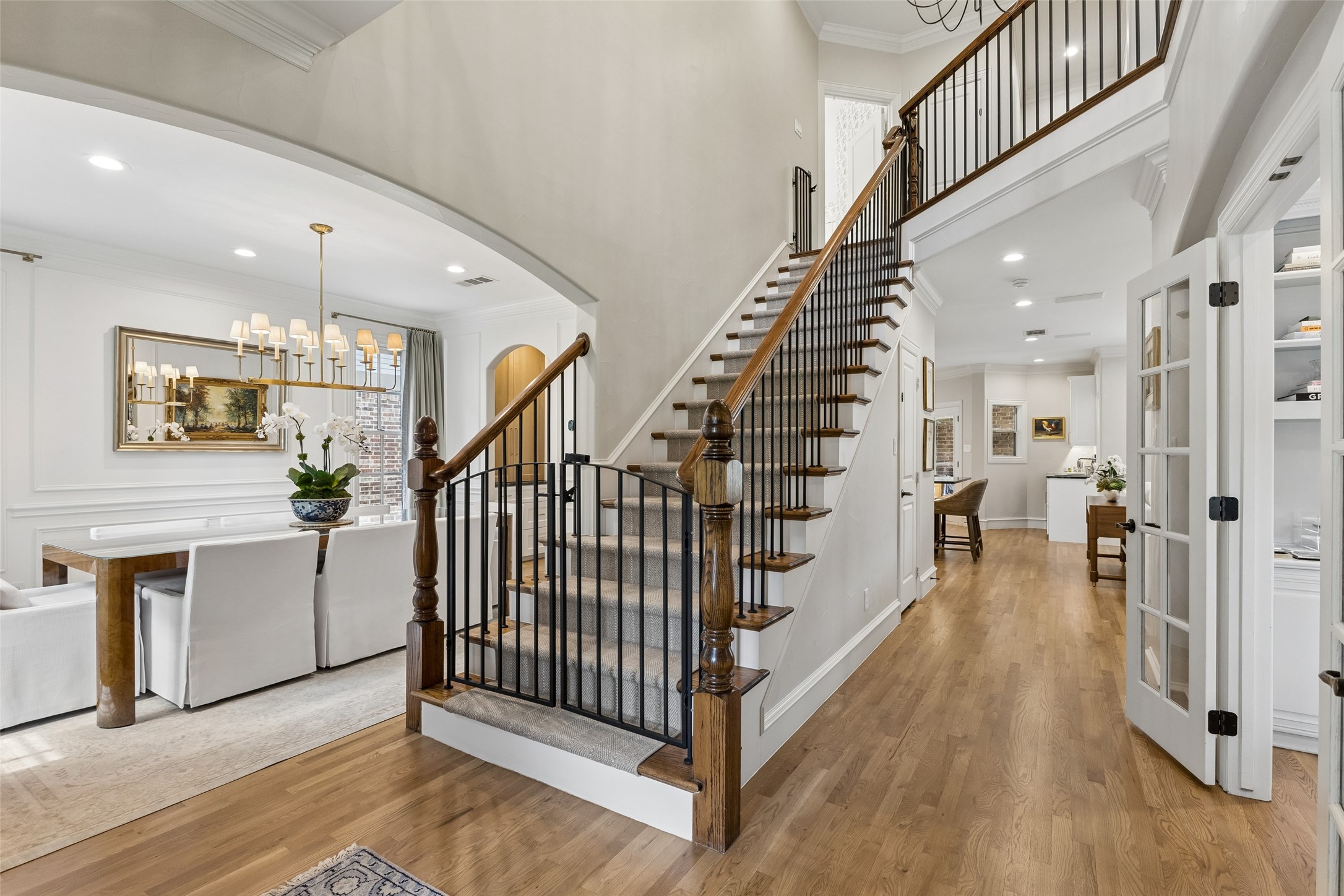 6151 Palo Pinto Avenue