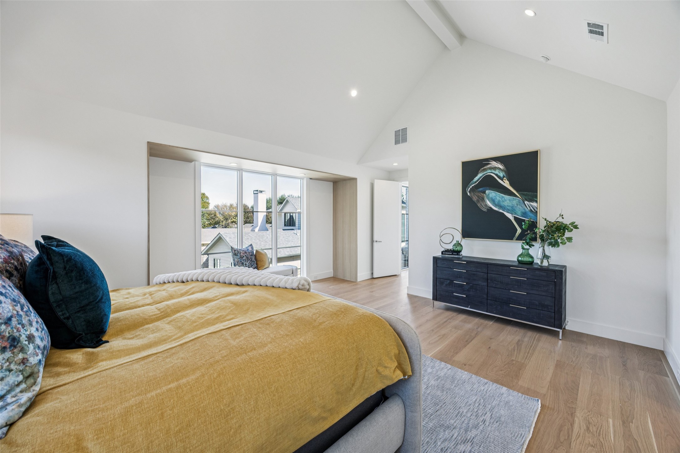 6833 Northridge Drive