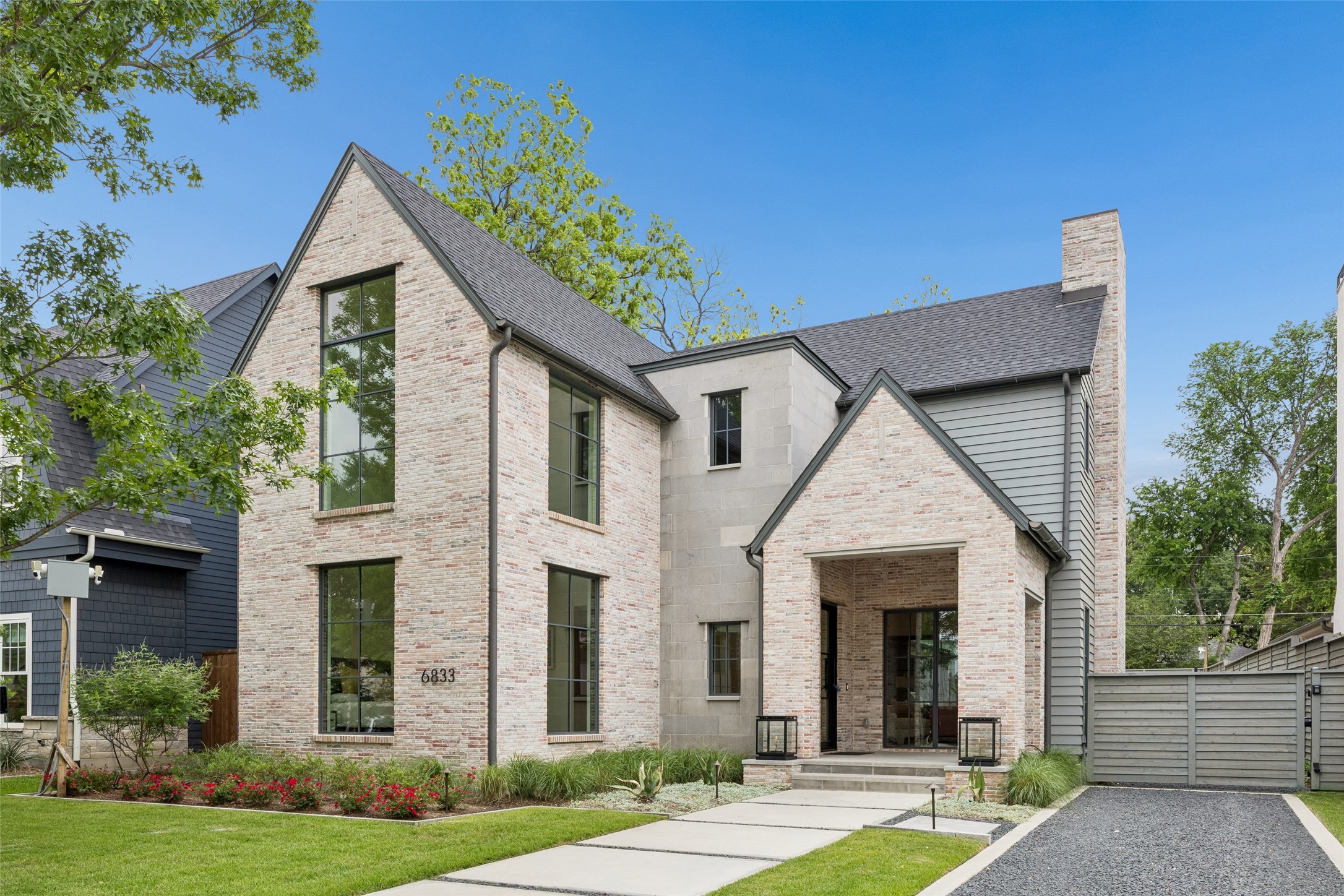 6833 Northridge Drive