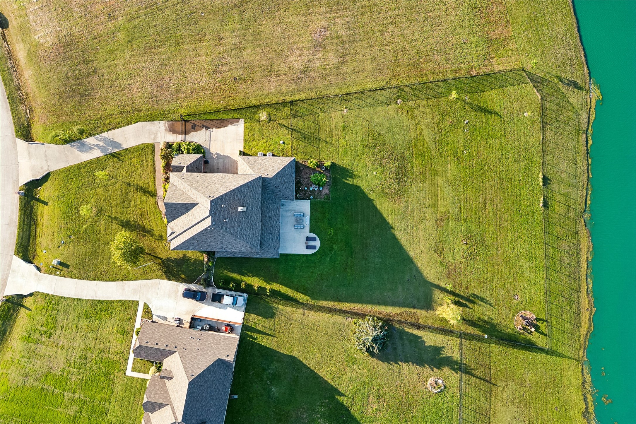 3030 Wincrest Drive