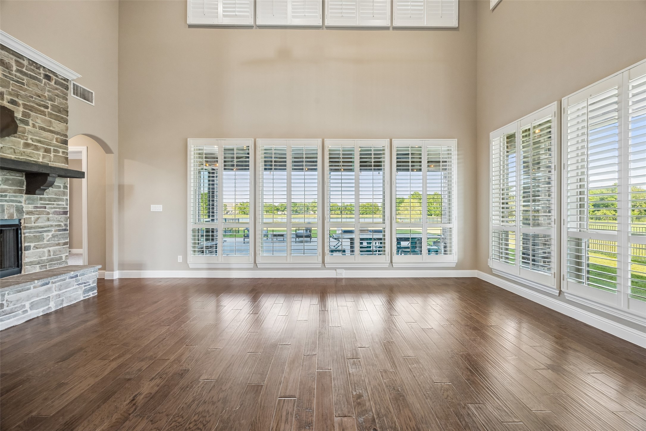3030 Wincrest Drive