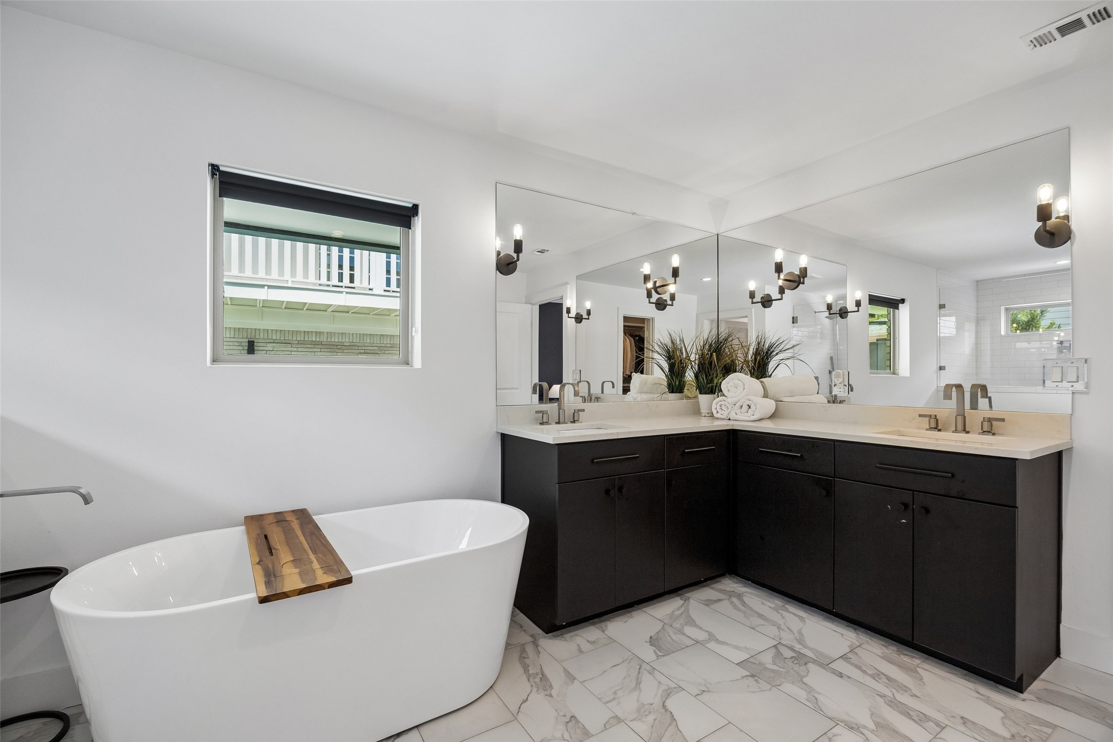 6214 Danbury Lane