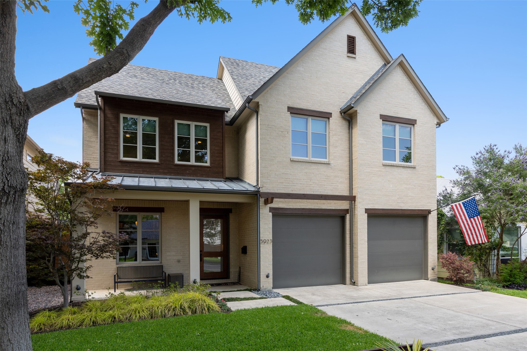 5923 Anita Street