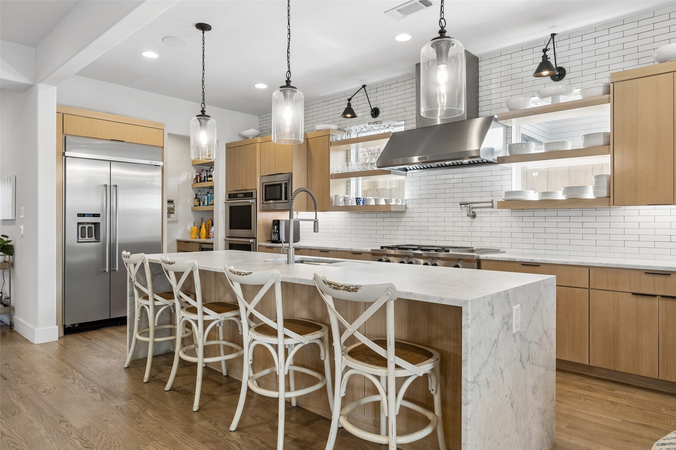 5923 Anita Street