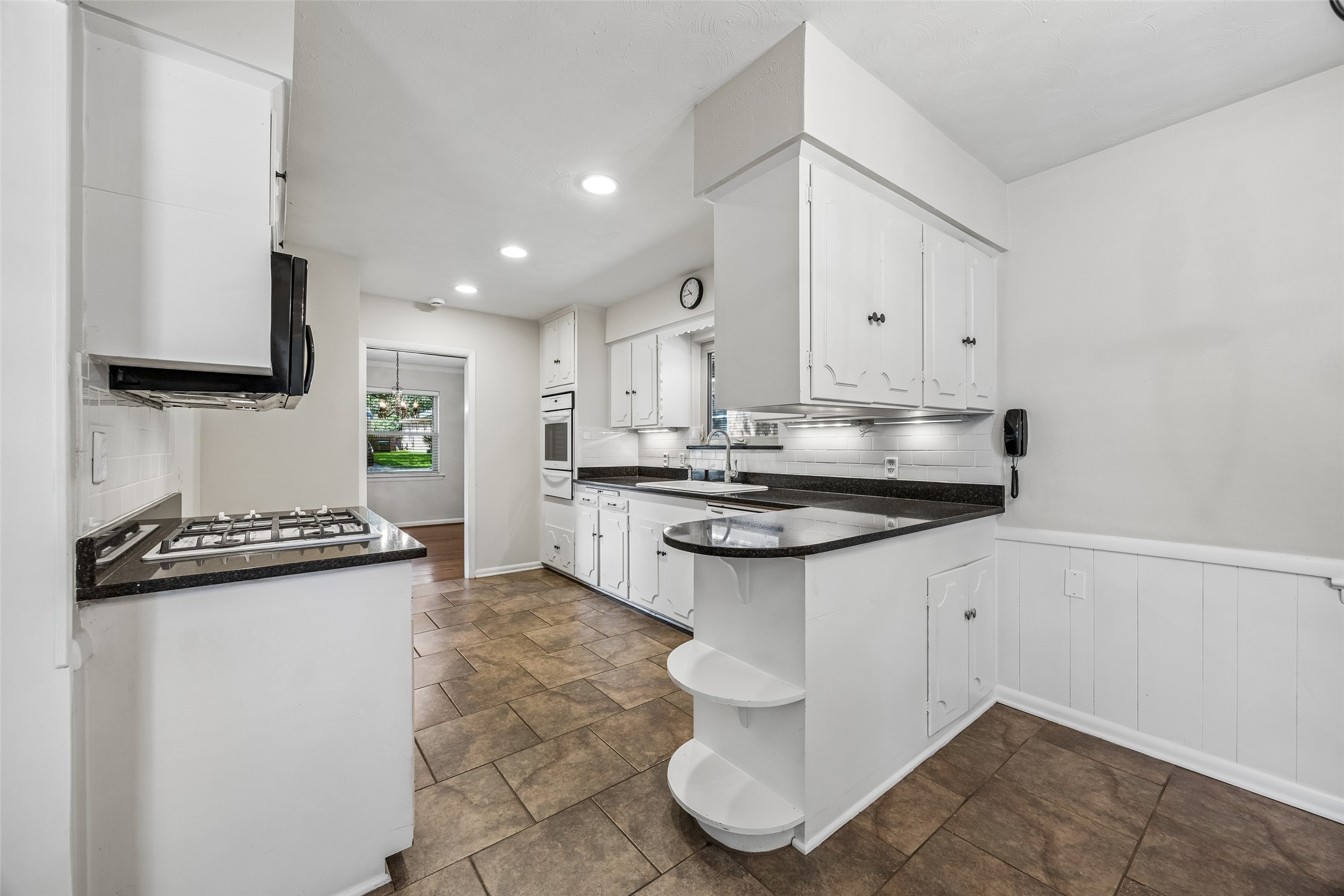 6147 Woodcrest Lane