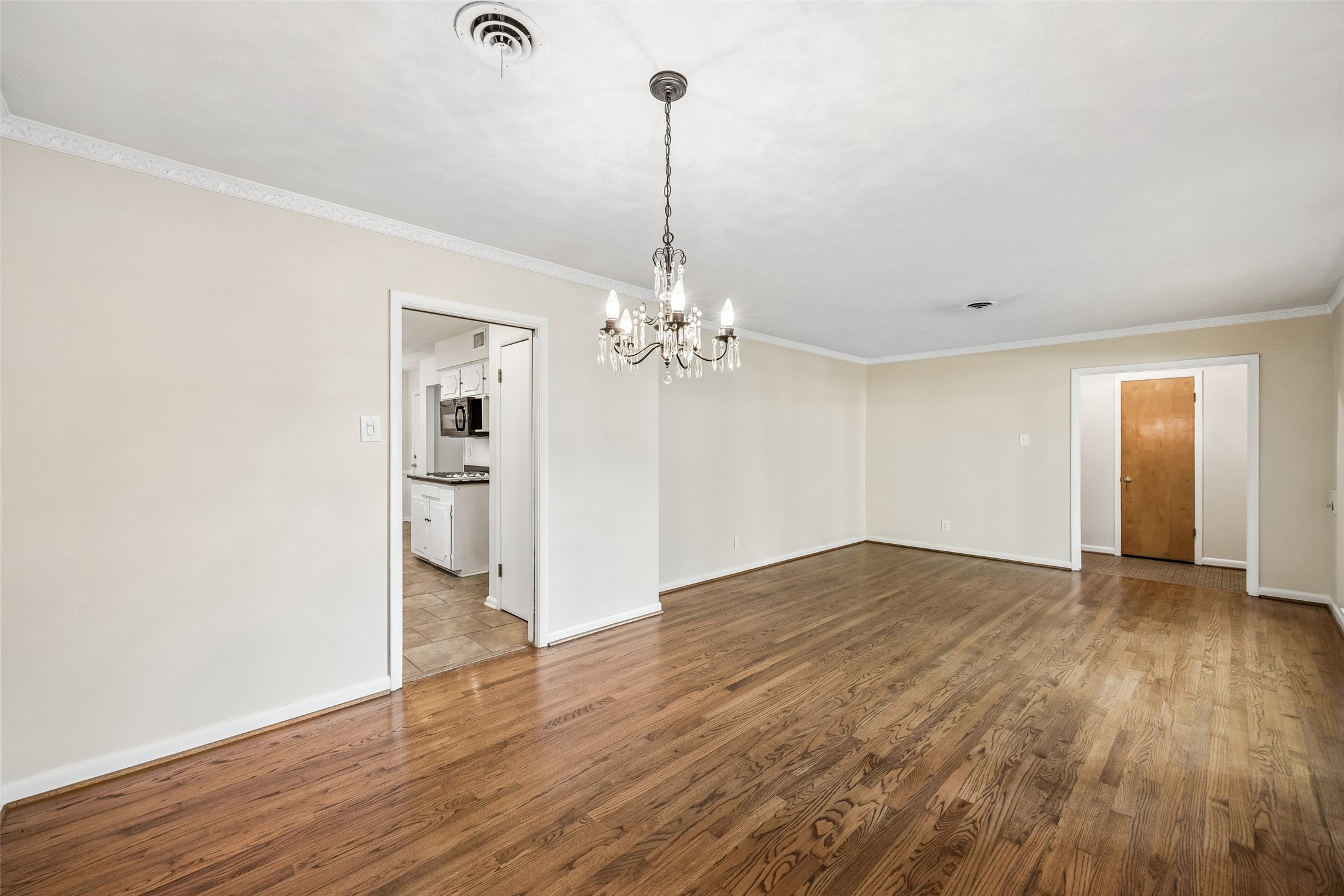 6147 Woodcrest Lane